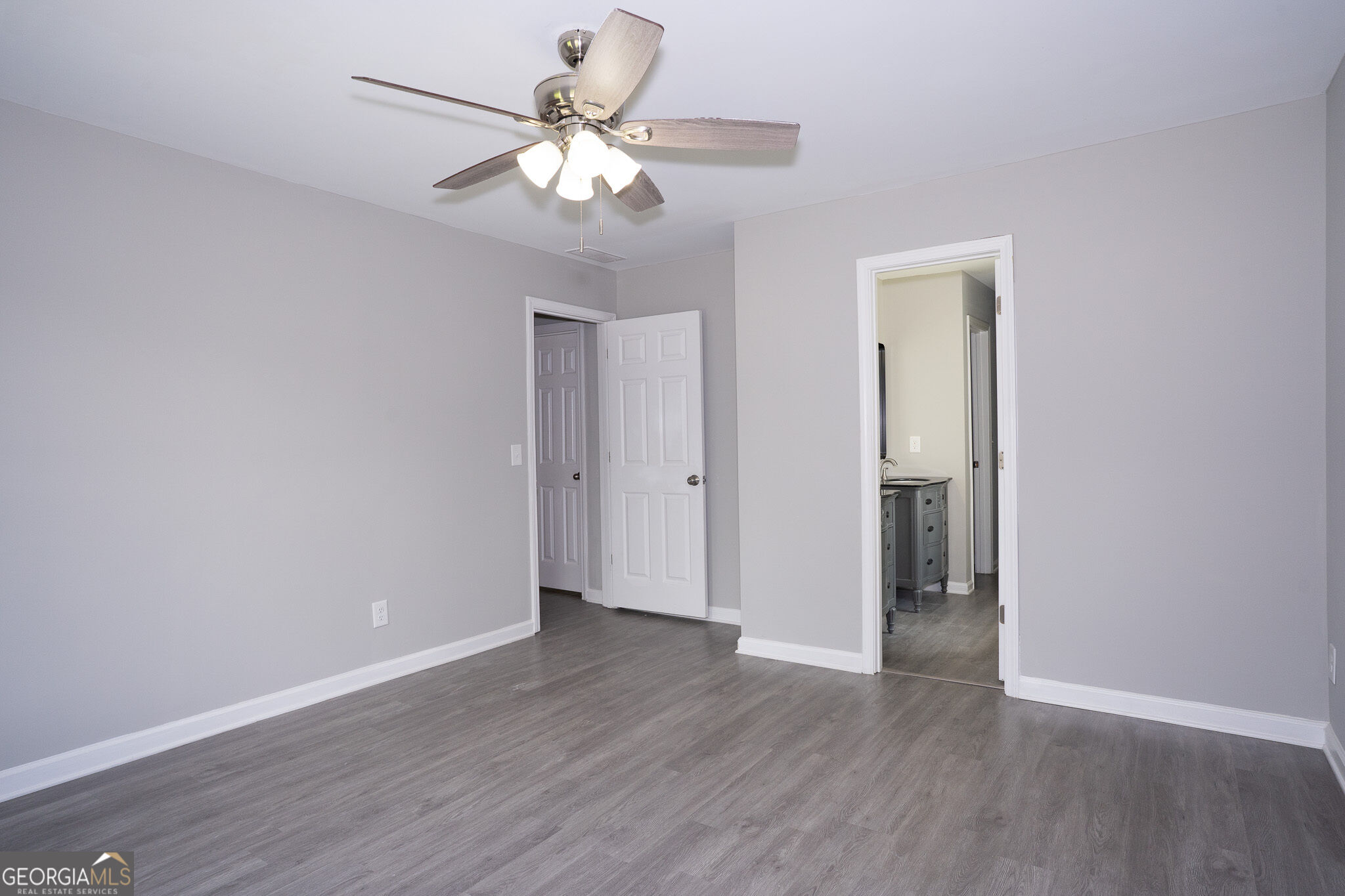 3043 Saddle Creek Drive Property Photo 32
