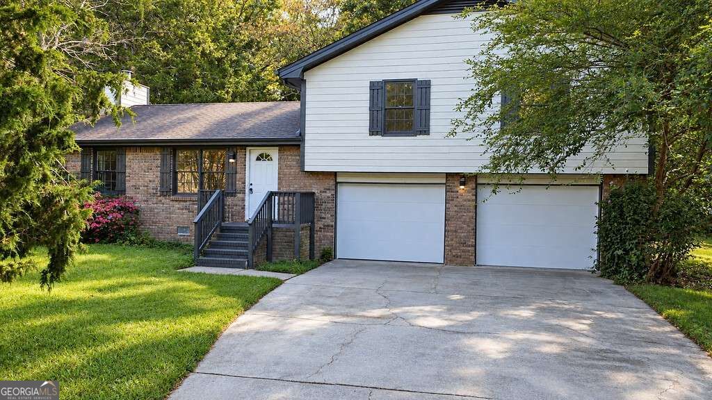 3401 San Antonio Drive Property Photo 1