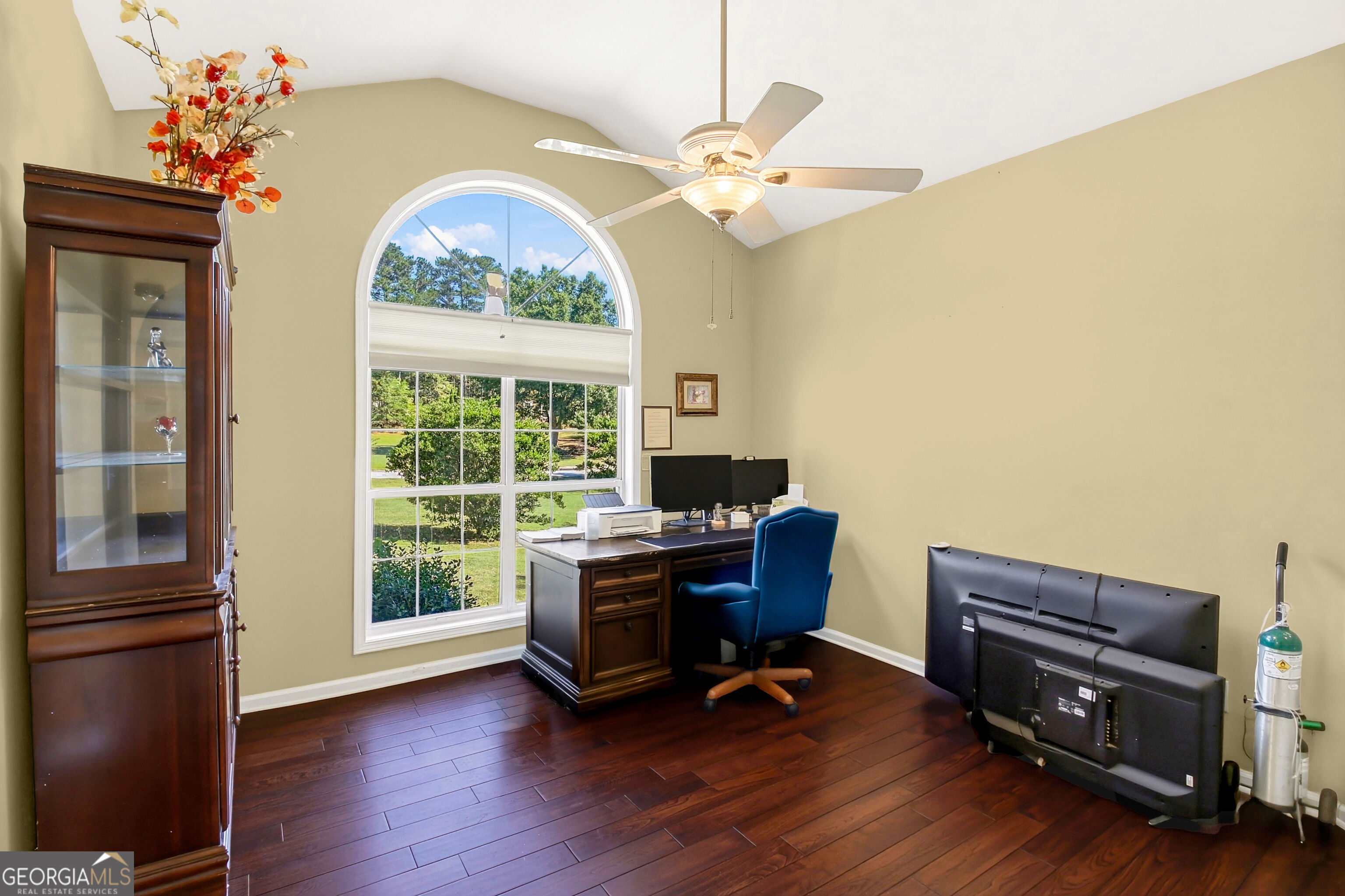 12136 Edgewater Drive Property Photo 19