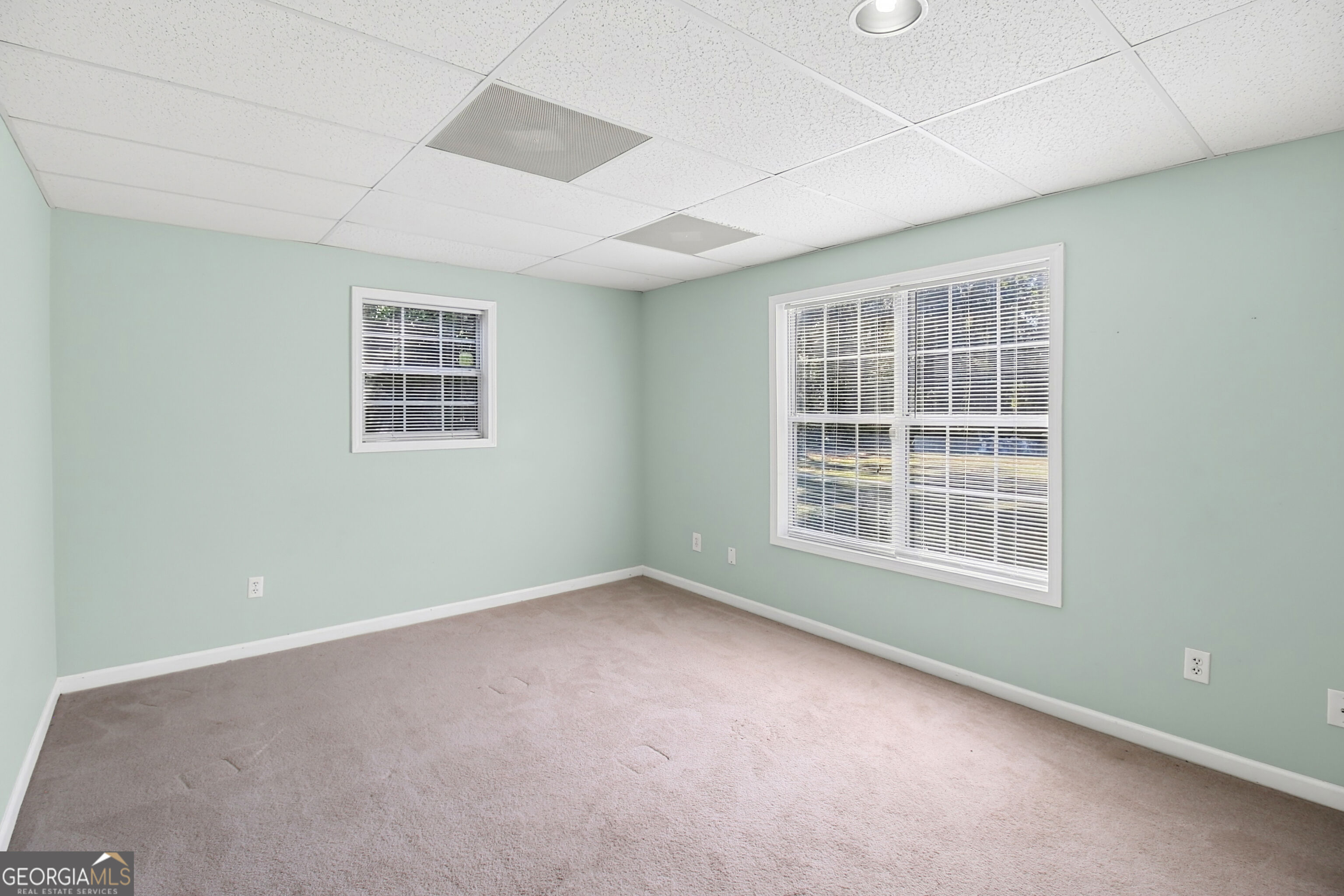 12136 Edgewater Drive Property Photo 35