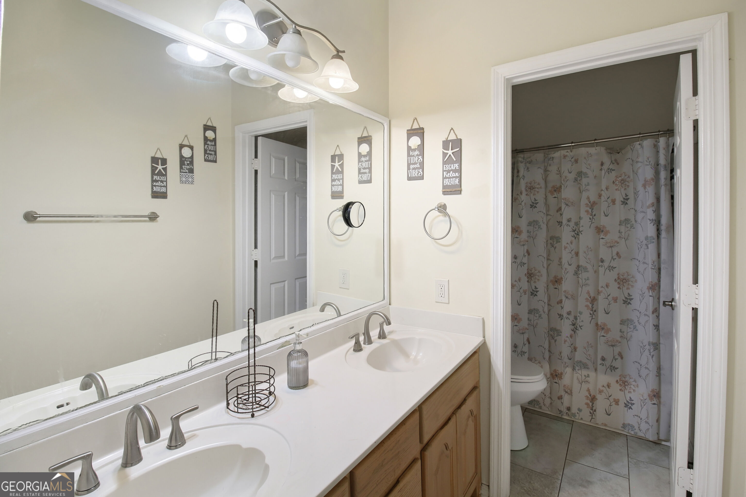 12136 Edgewater Drive Property Photo 36