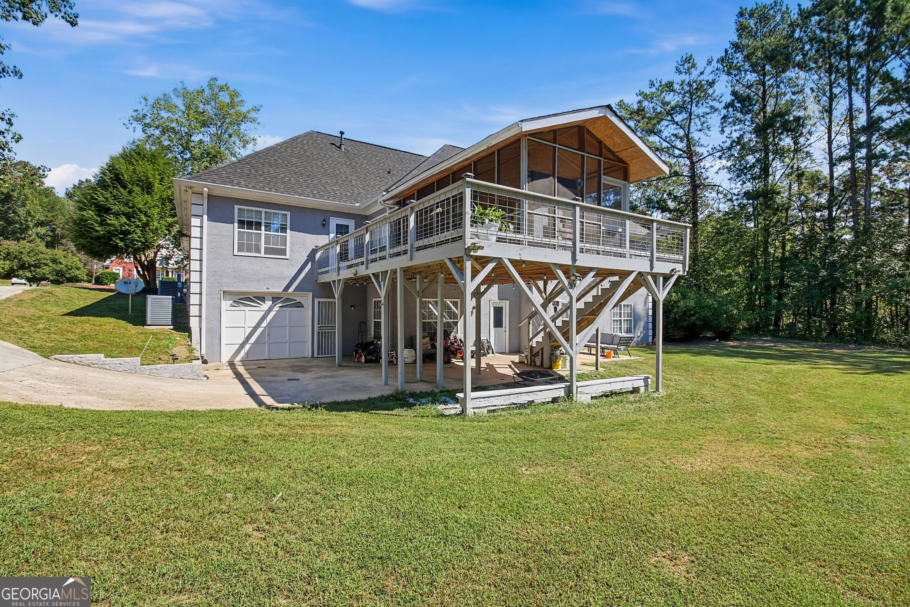 12136 Edgewater Drive Property Photo 47