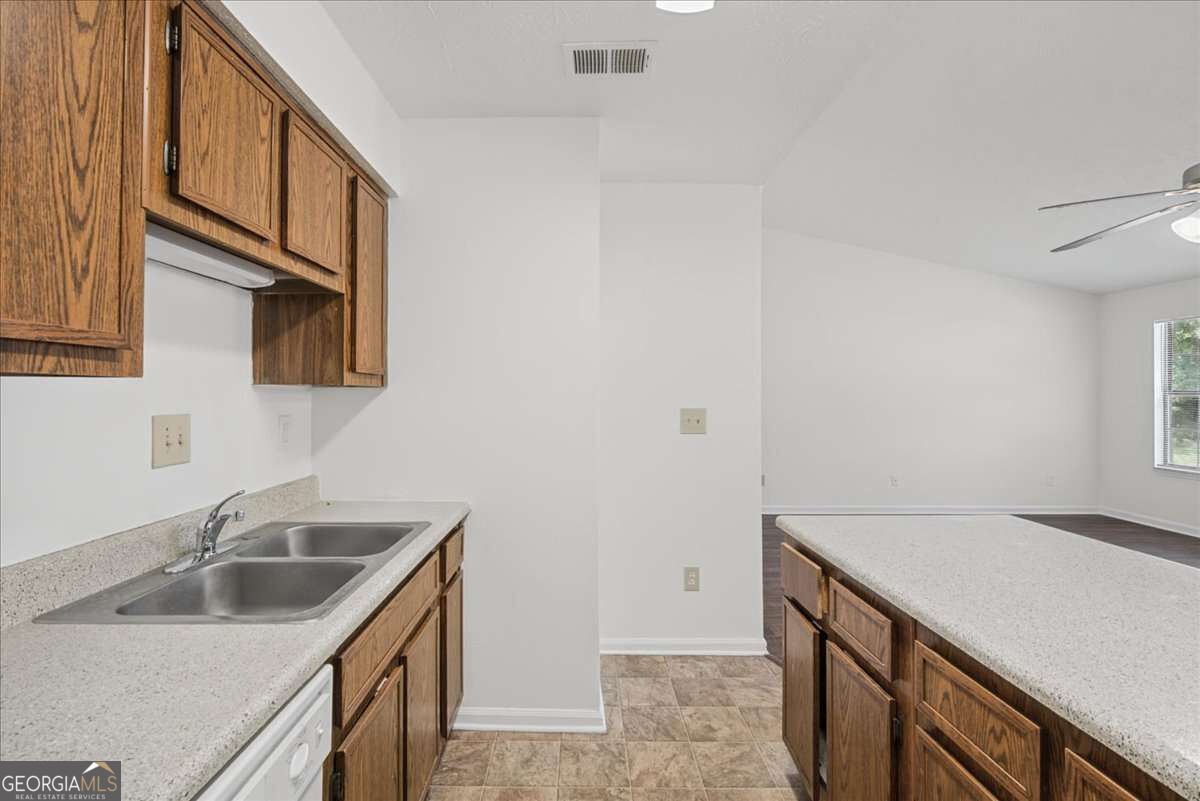1205 Natchez Trace Sw # B Property Photo 10