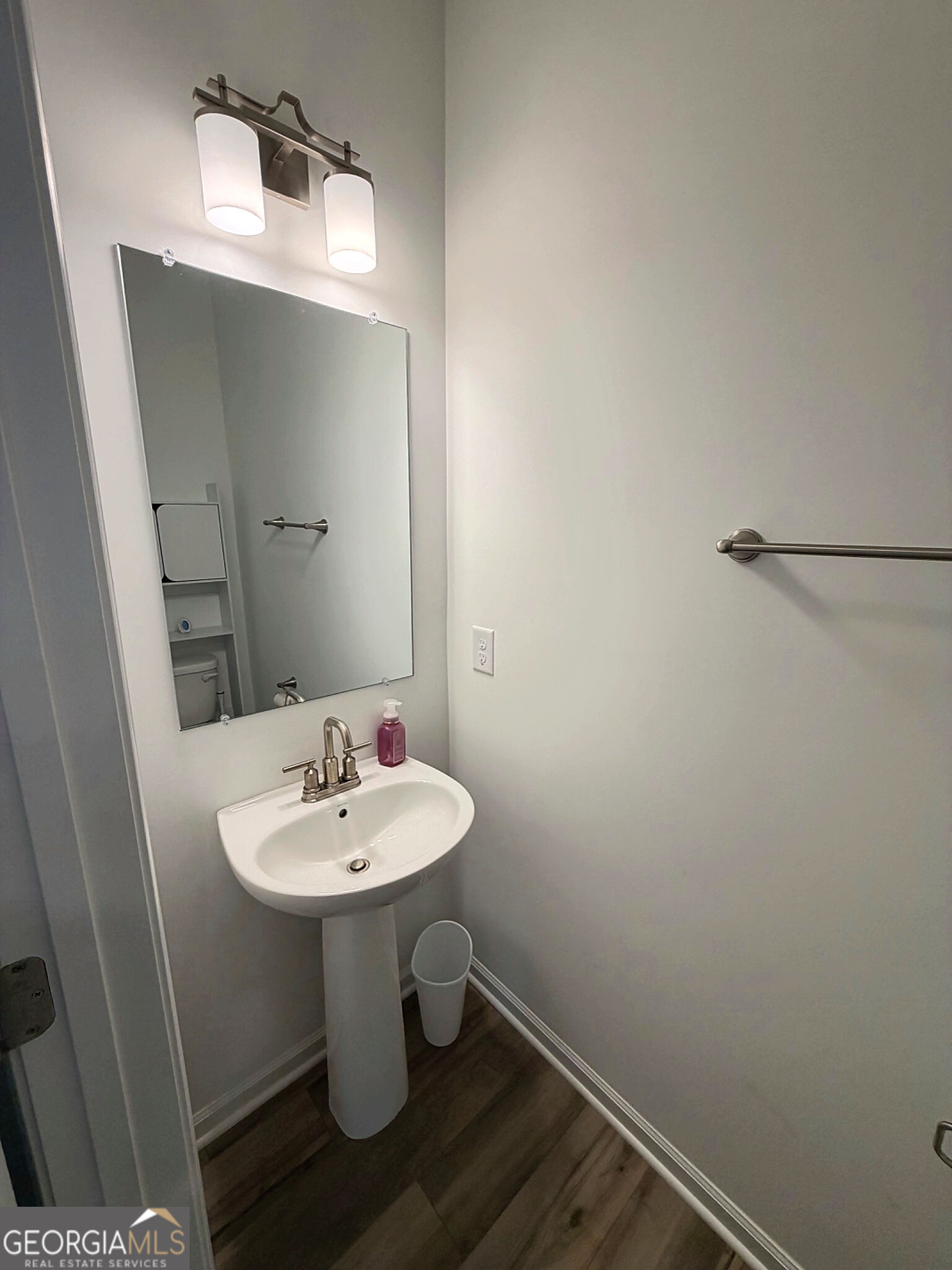 5130 Arista Drive Property Photo 7
