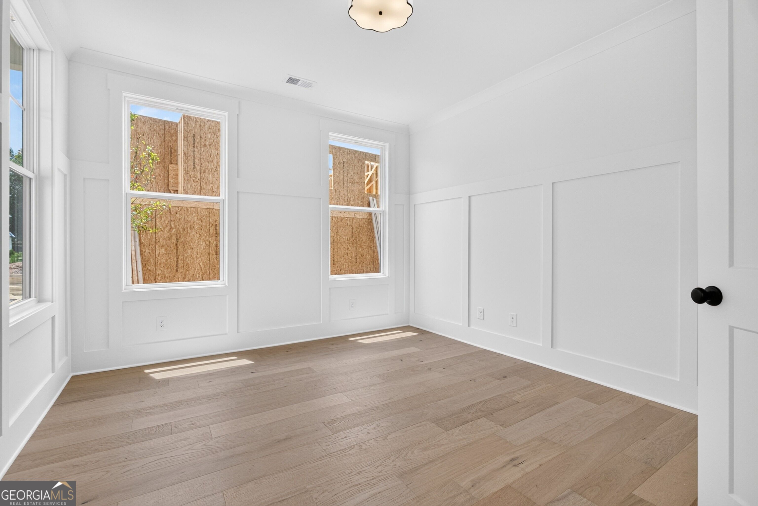 5591 Meadowstone Walk Property Photo 23