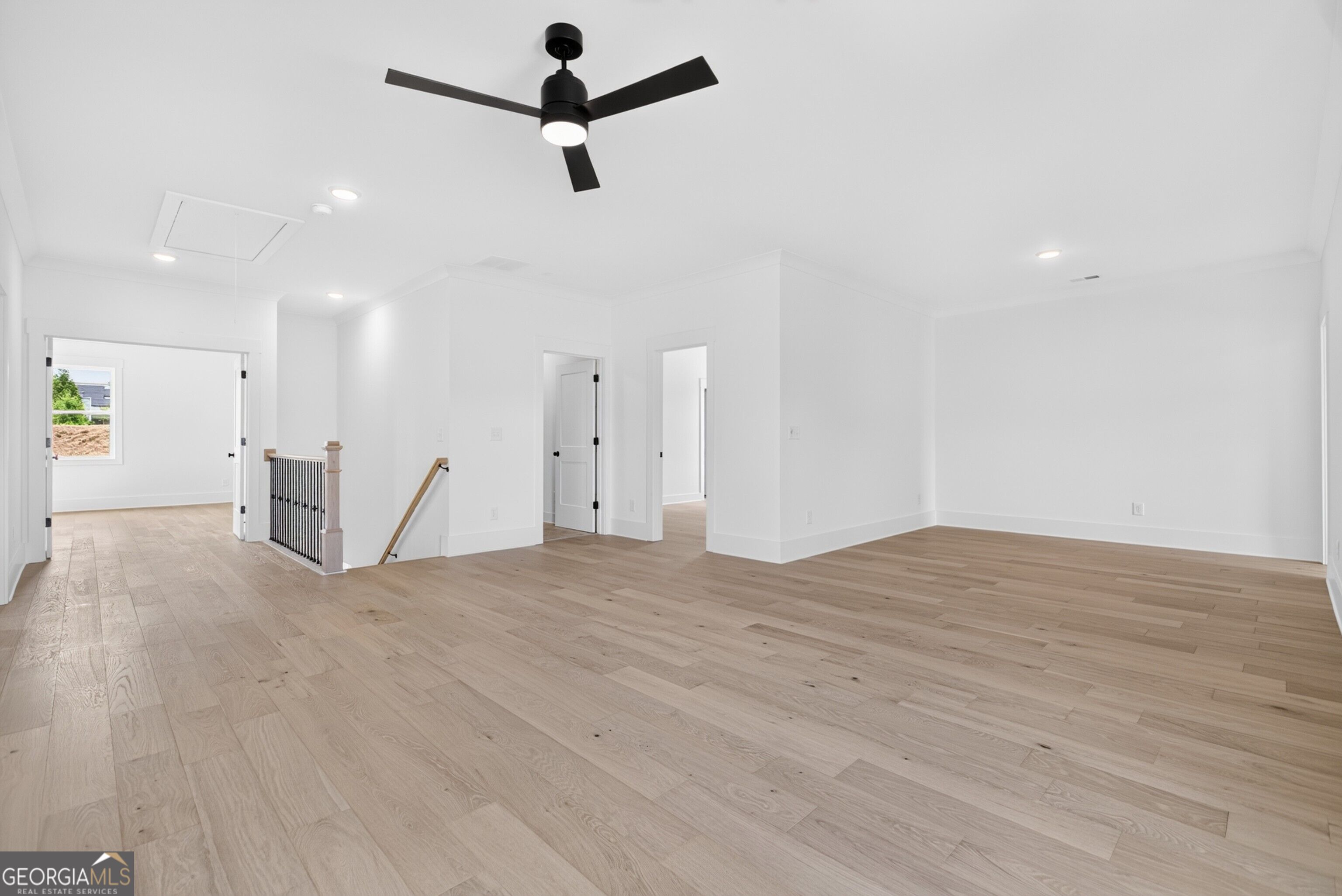 5591 Meadowstone Walk Property Photo 28