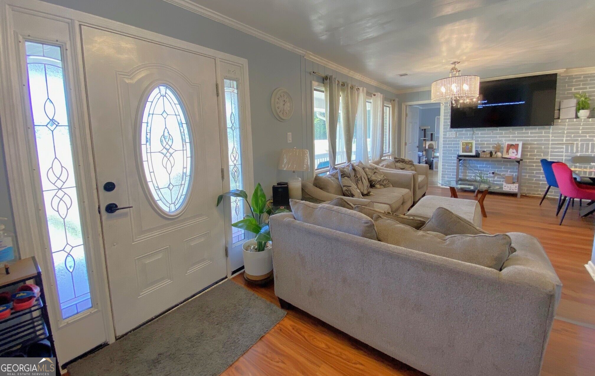230 North Drive Property Photo 5