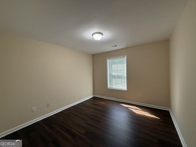 817 Brampton Way Property Photo 15
