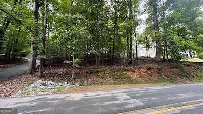 63 Lakeshore Drive Property Photo 1