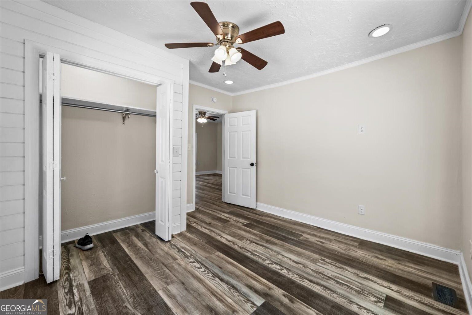809 W Crawford Street Property Photo 19
