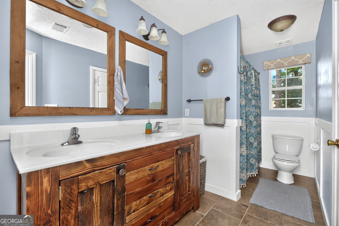 103 Willow Glen Property Photo 43