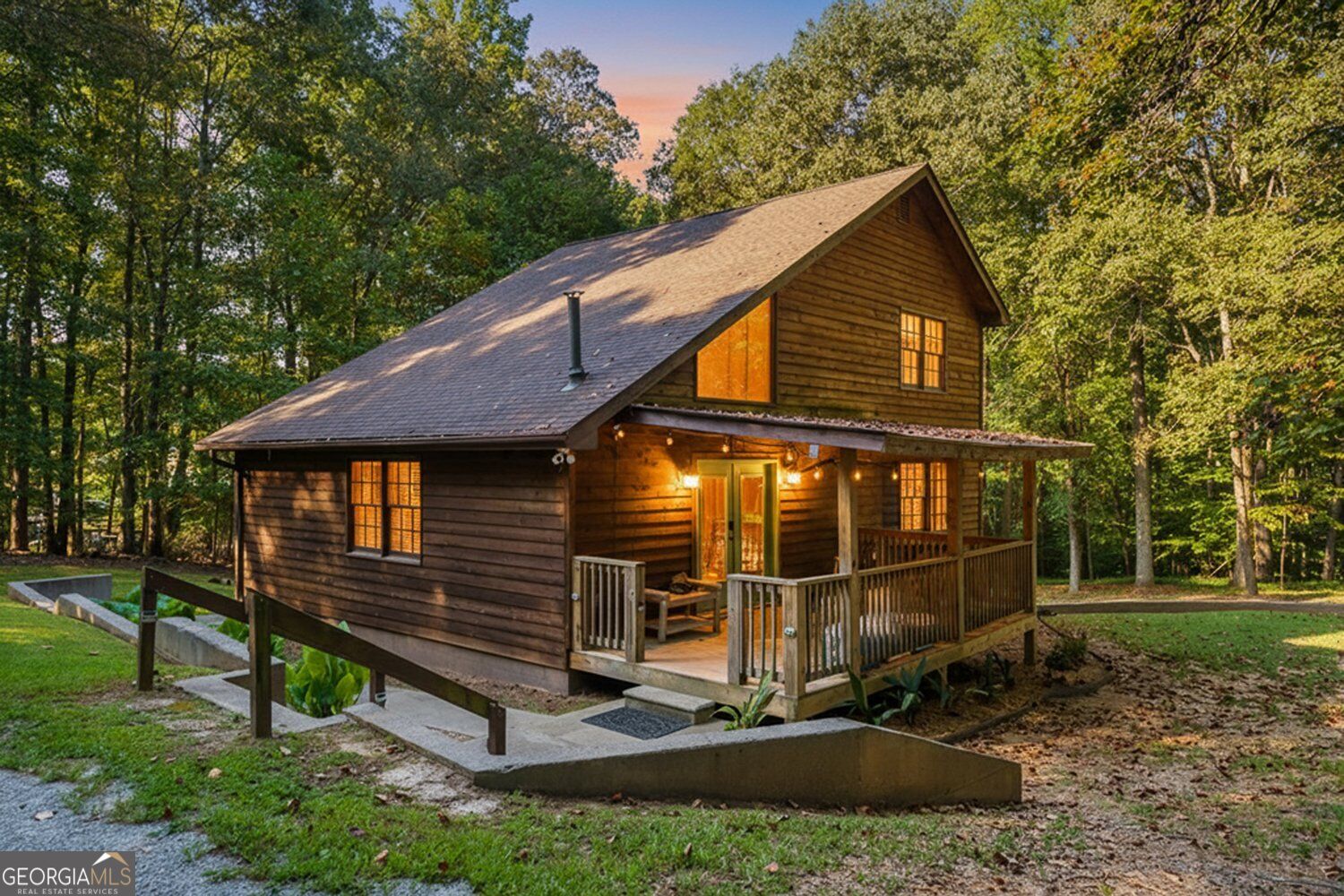 137 Ridge Crest Court Property Photo 1