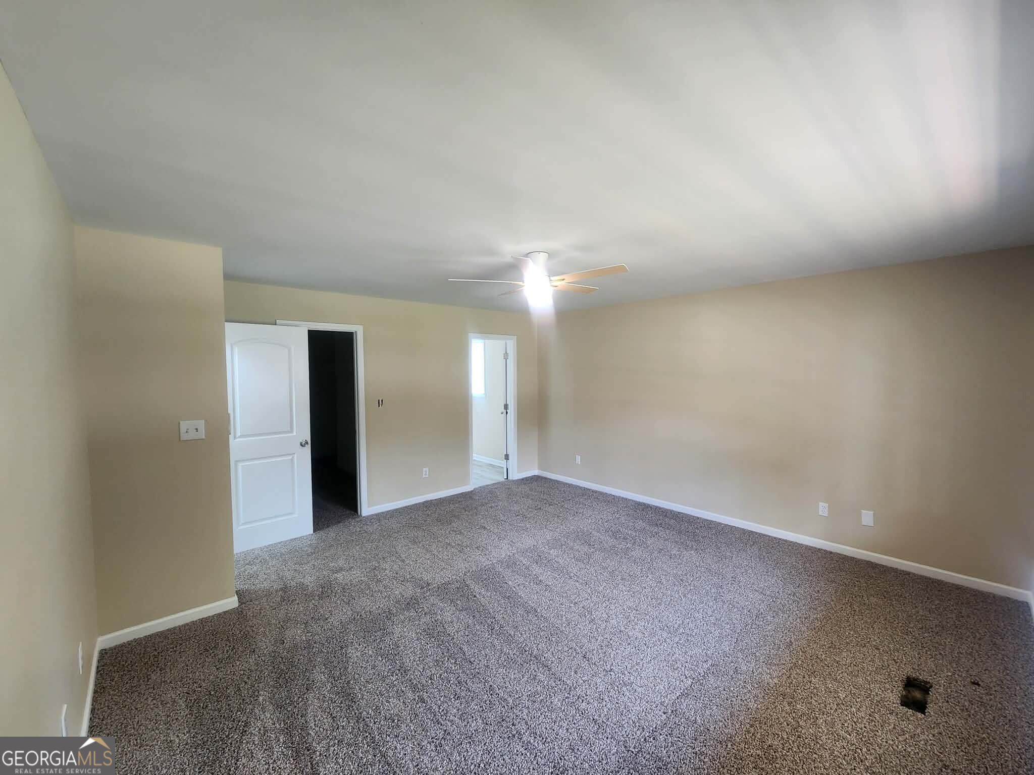 104 Silver Maple Court Property Photo 5