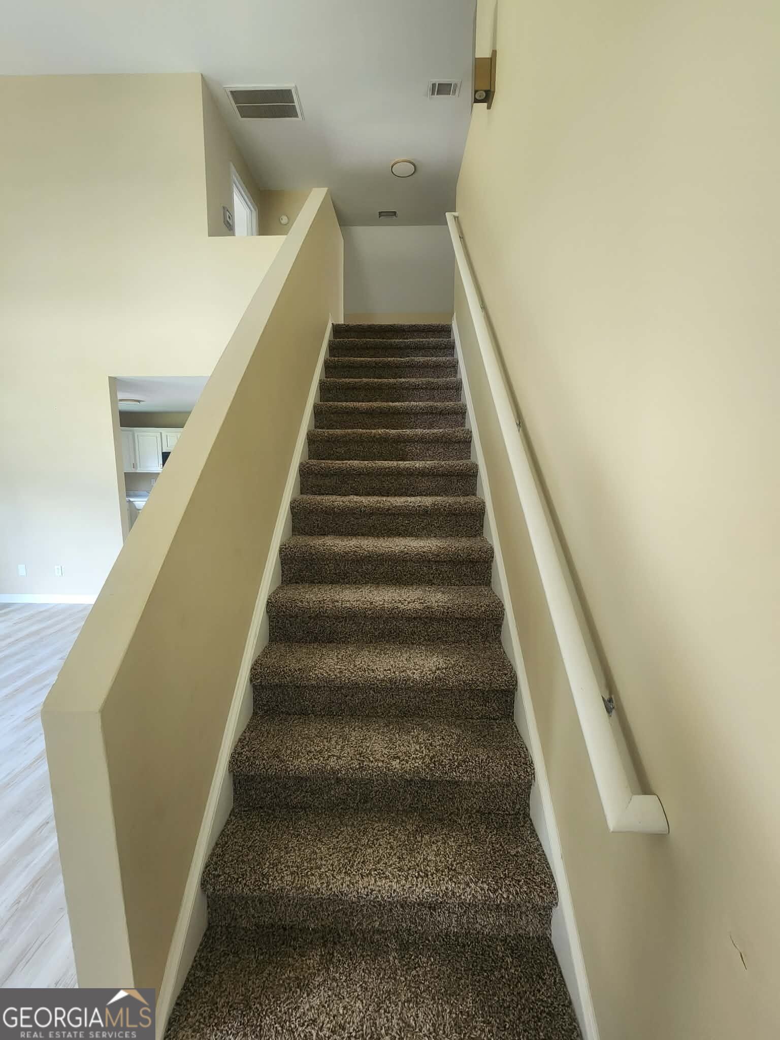 104 Silver Maple Court Property Photo 8