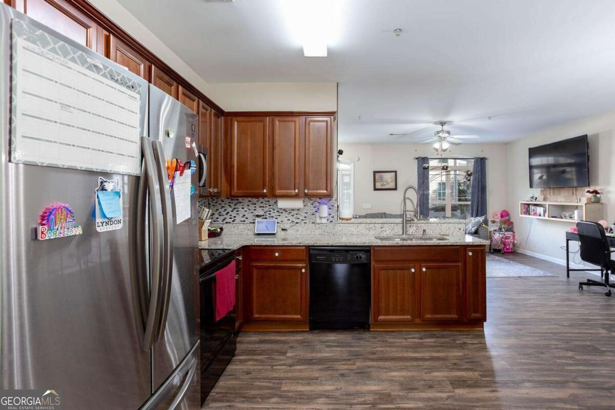616 Sweet Bay Ridge Property Photo 8
