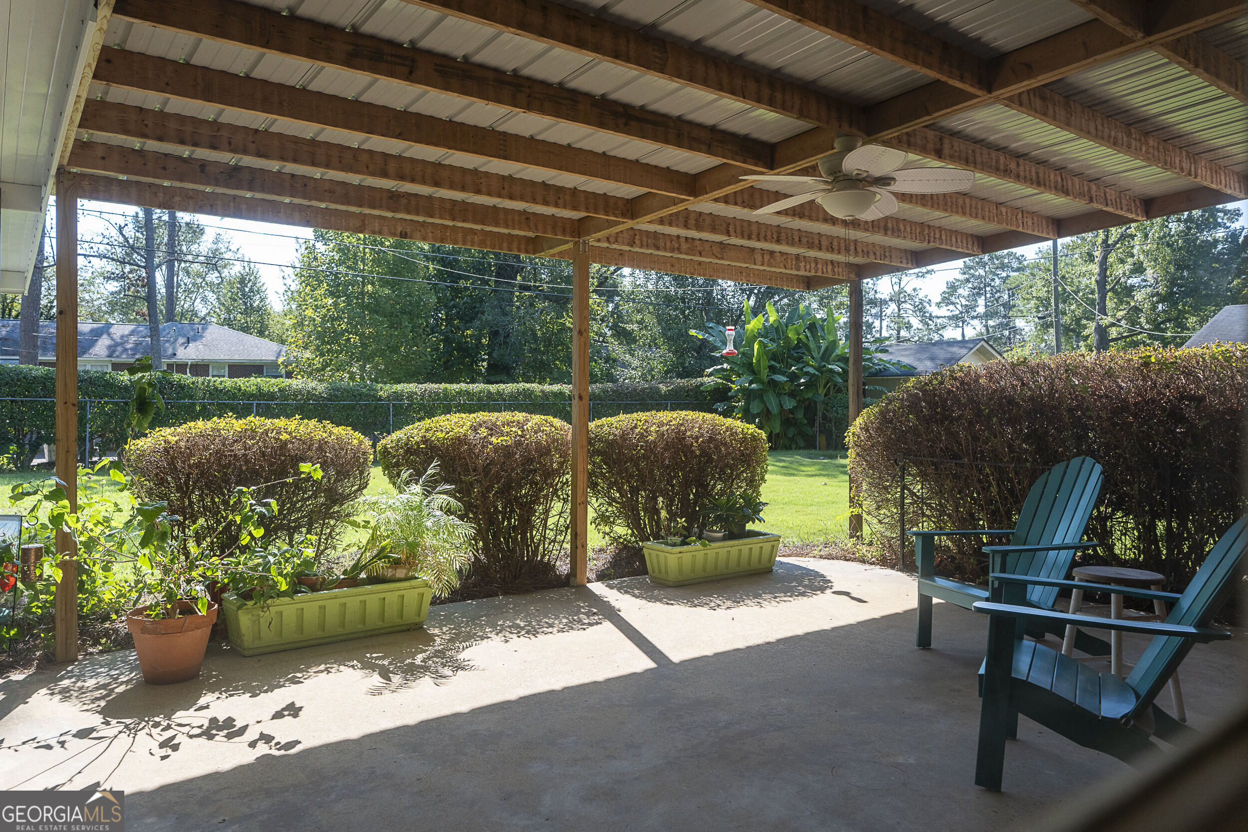 516 Summit Drive Property Photo 5