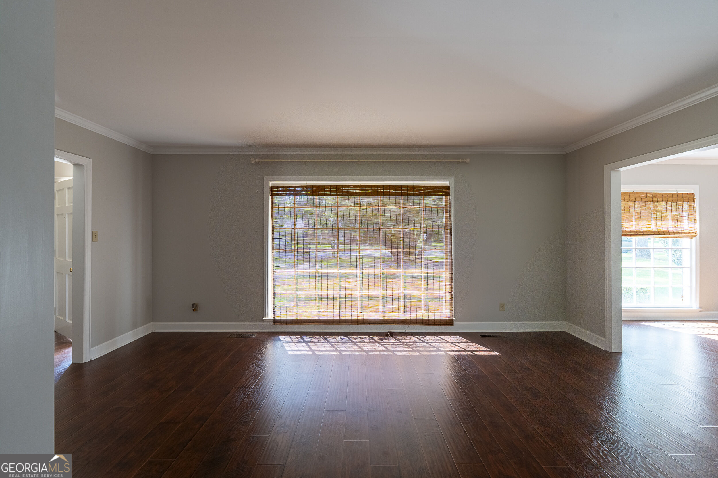516 Summit Drive Property Photo 11