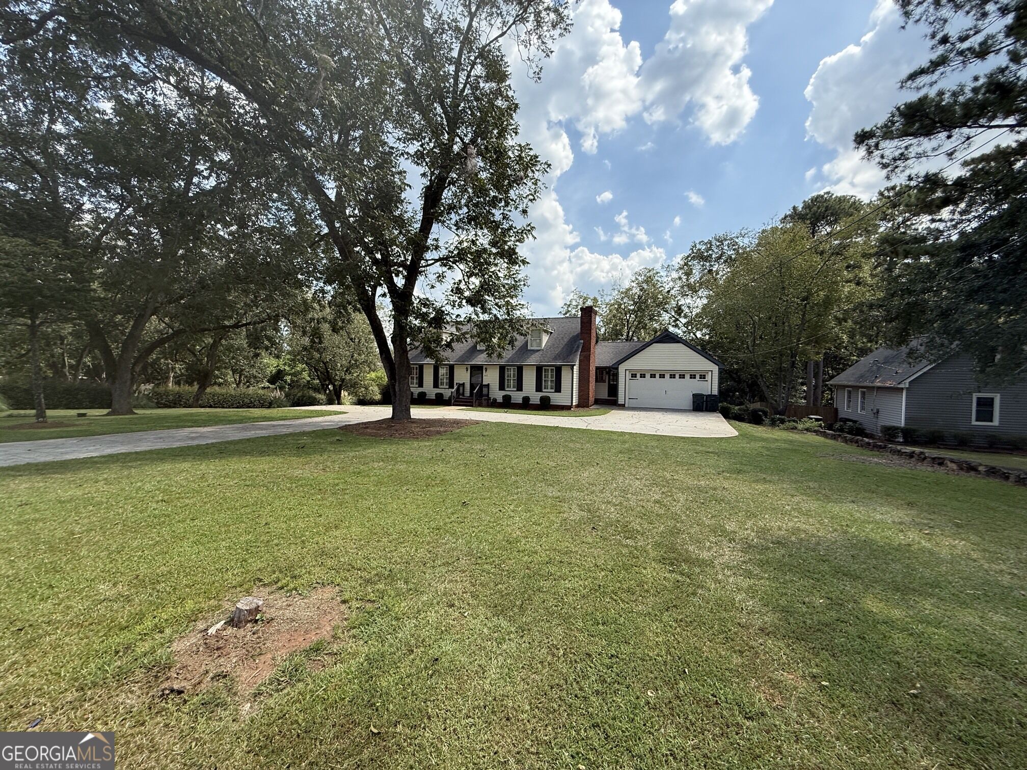 813 S Green Street Property Photo 2