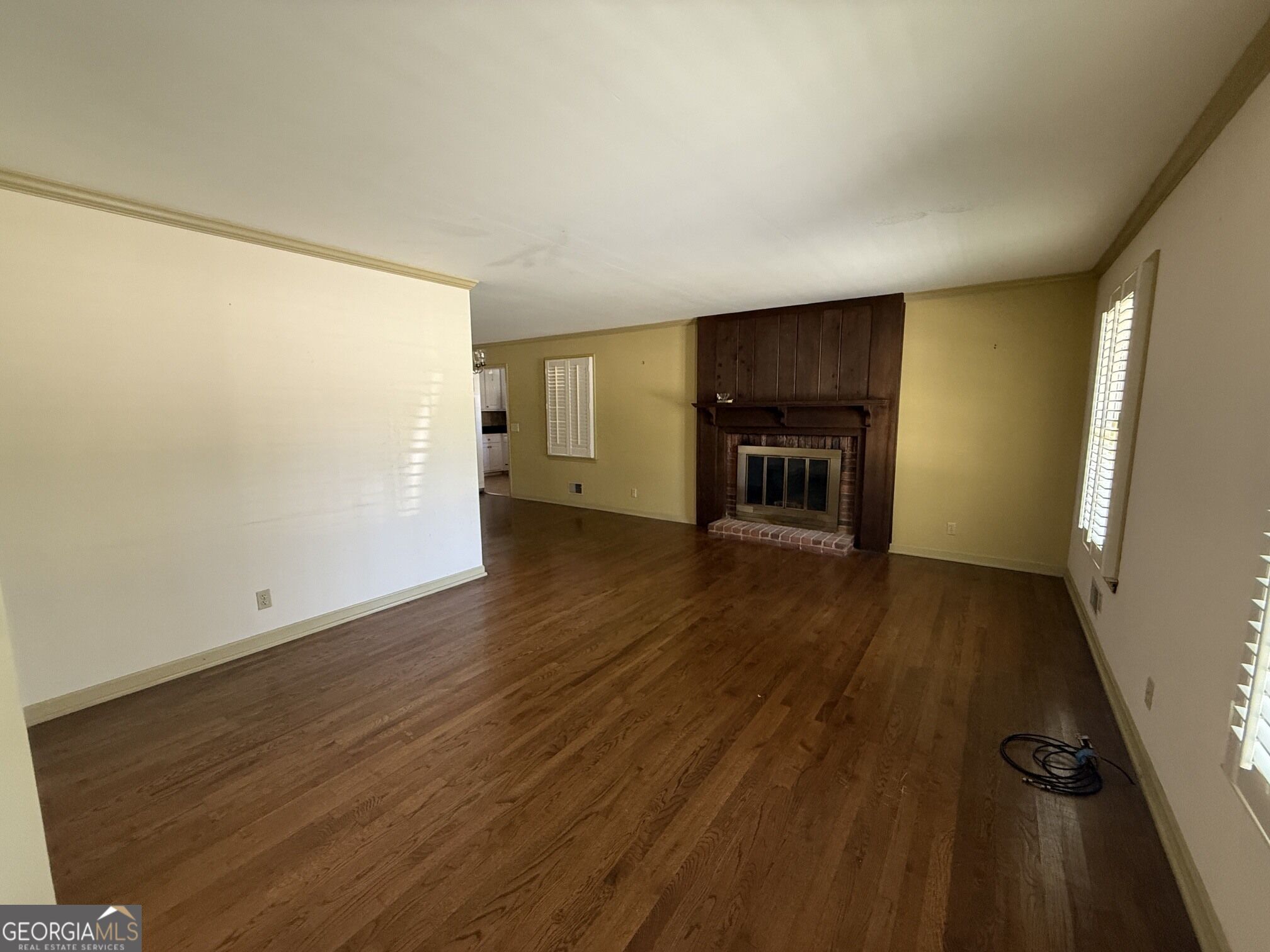 813 S Green Street Property Photo 6