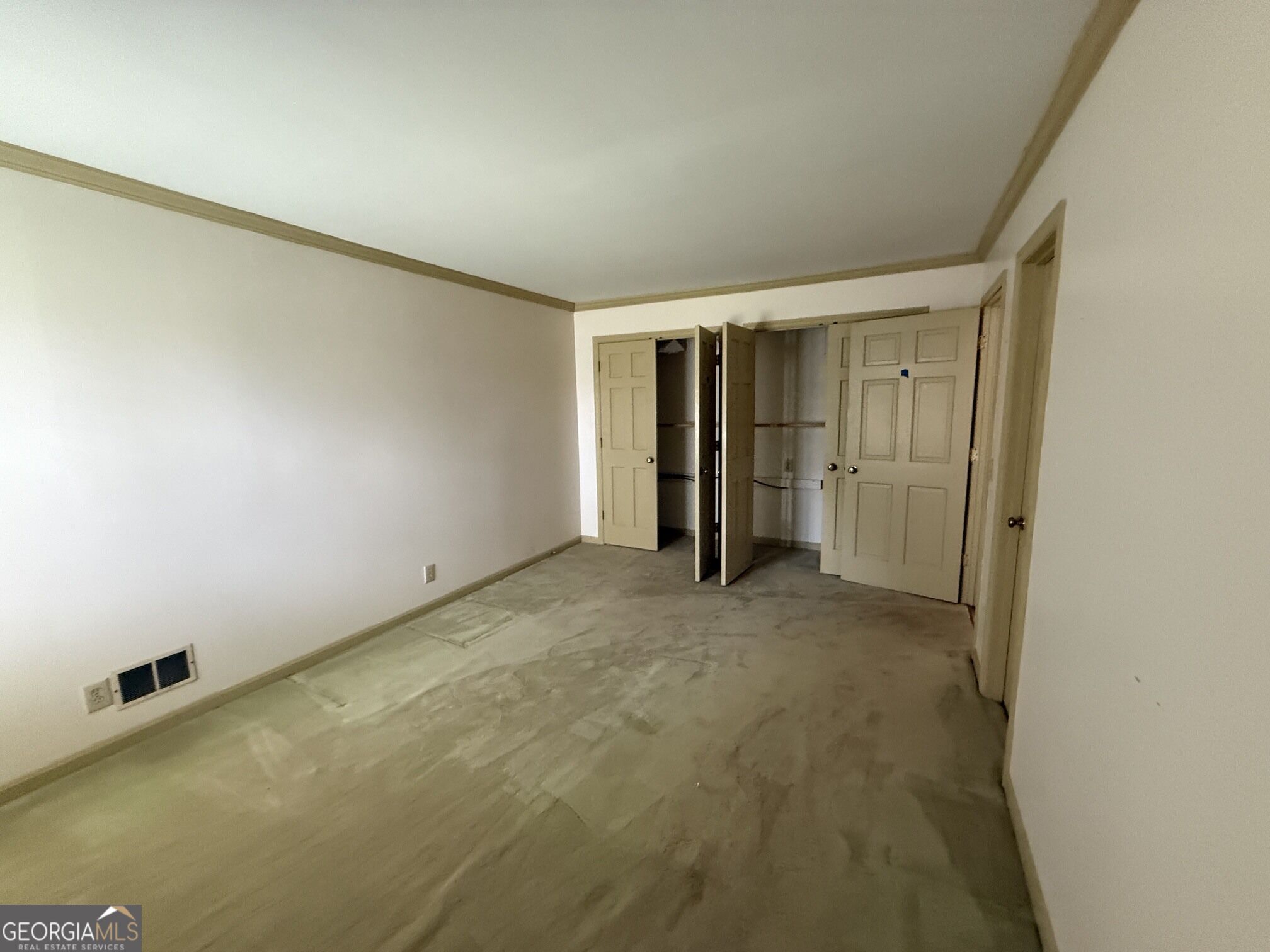 813 S Green Street Property Photo 14