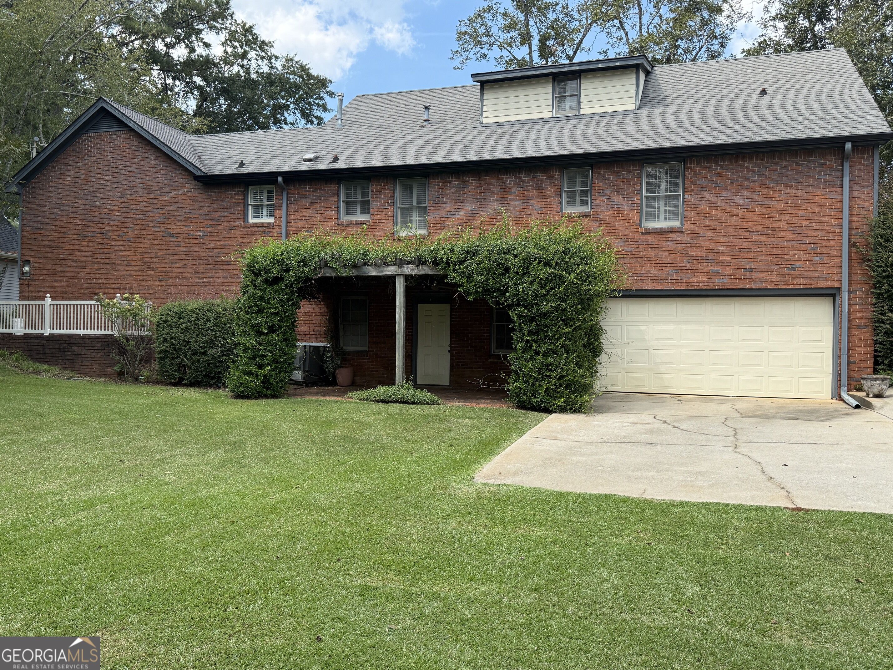 813 S Green Street Property Photo 36