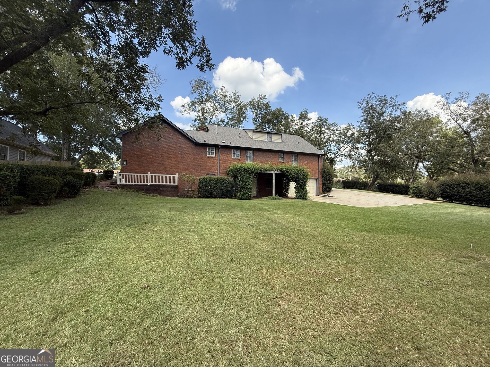 813 S Green Street Property Photo 38