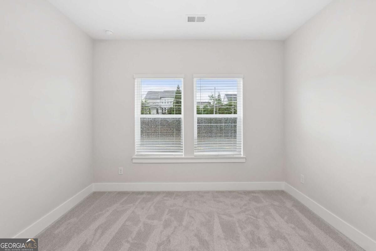 305 Beebalm Street Property Photo 16
