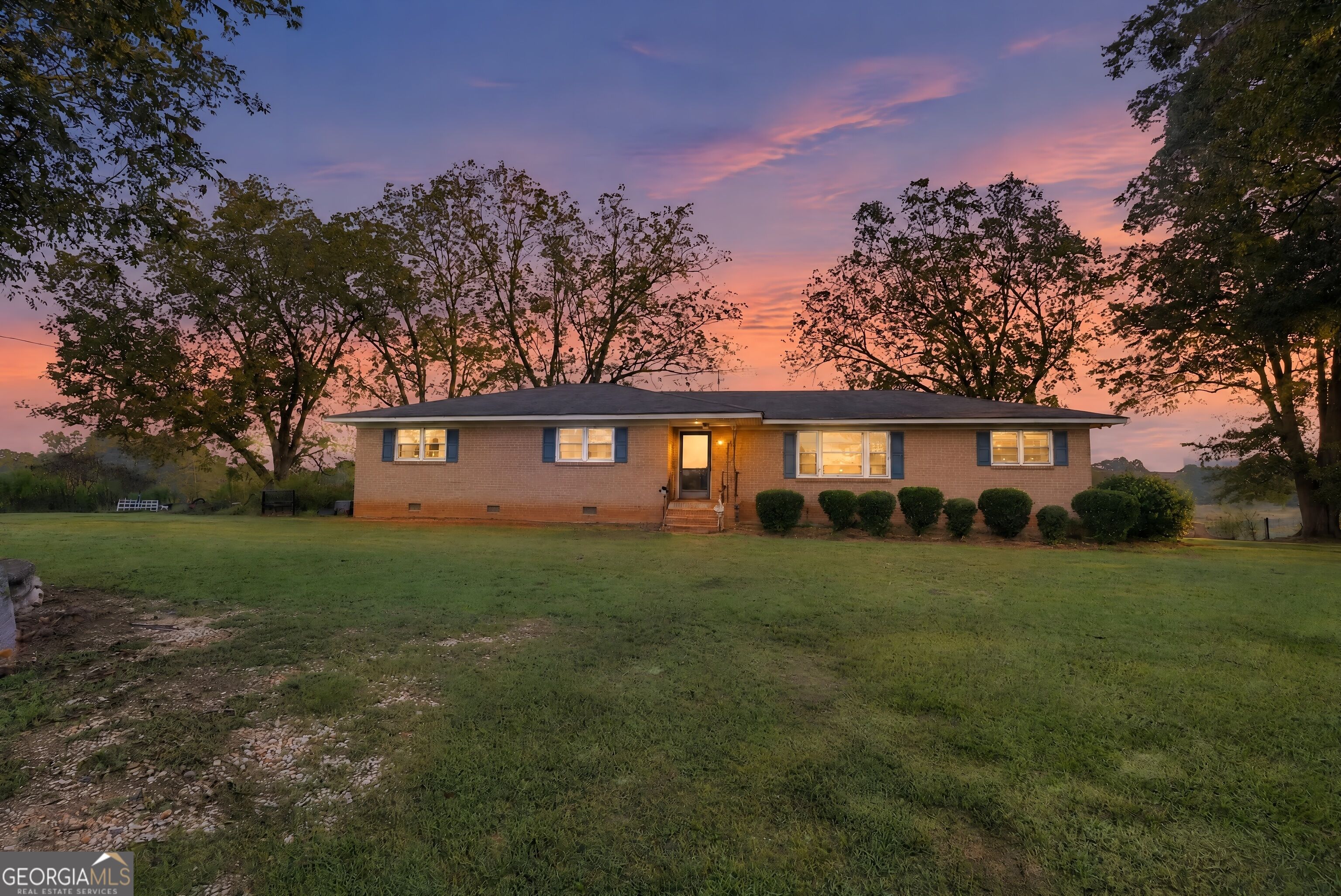 178 Casey Court Property Photo 3
