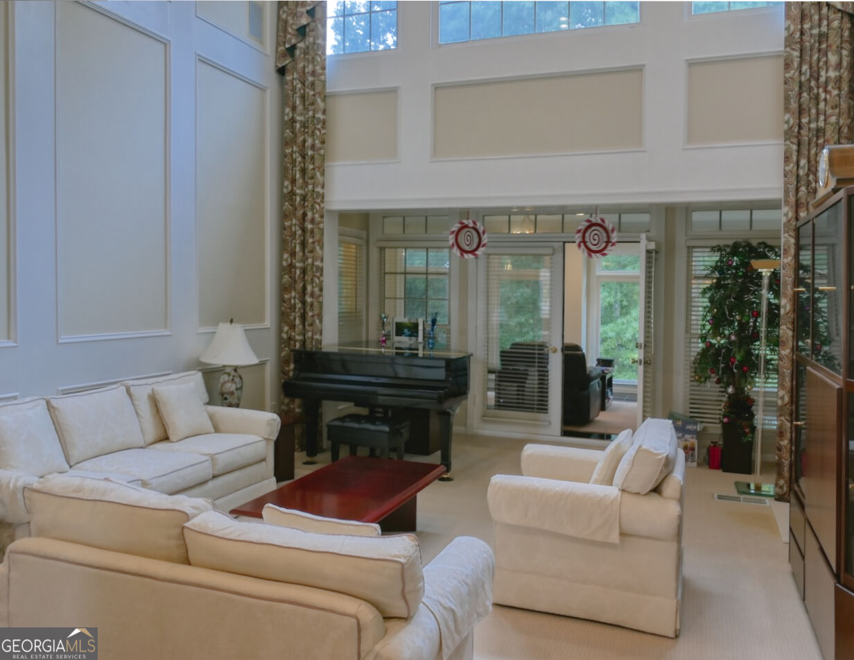 117 Congressional Court Property Photo 13