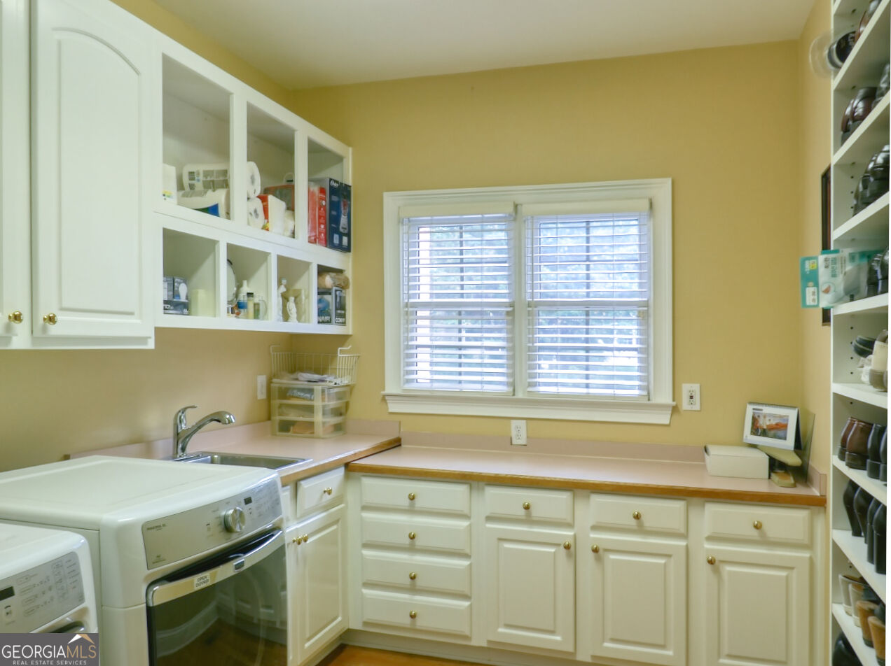 117 Congressional Court Property Photo 27