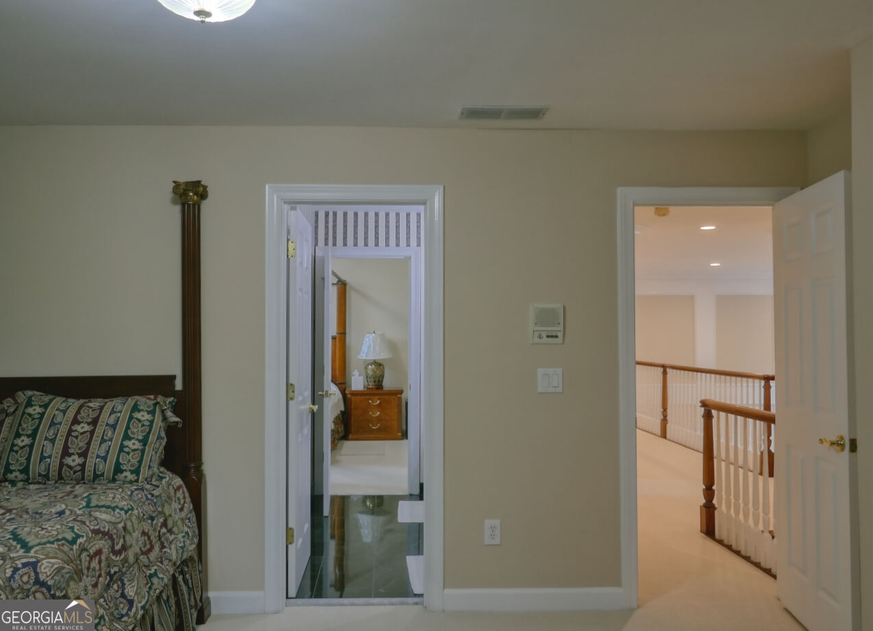 117 Congressional Court Property Photo 33