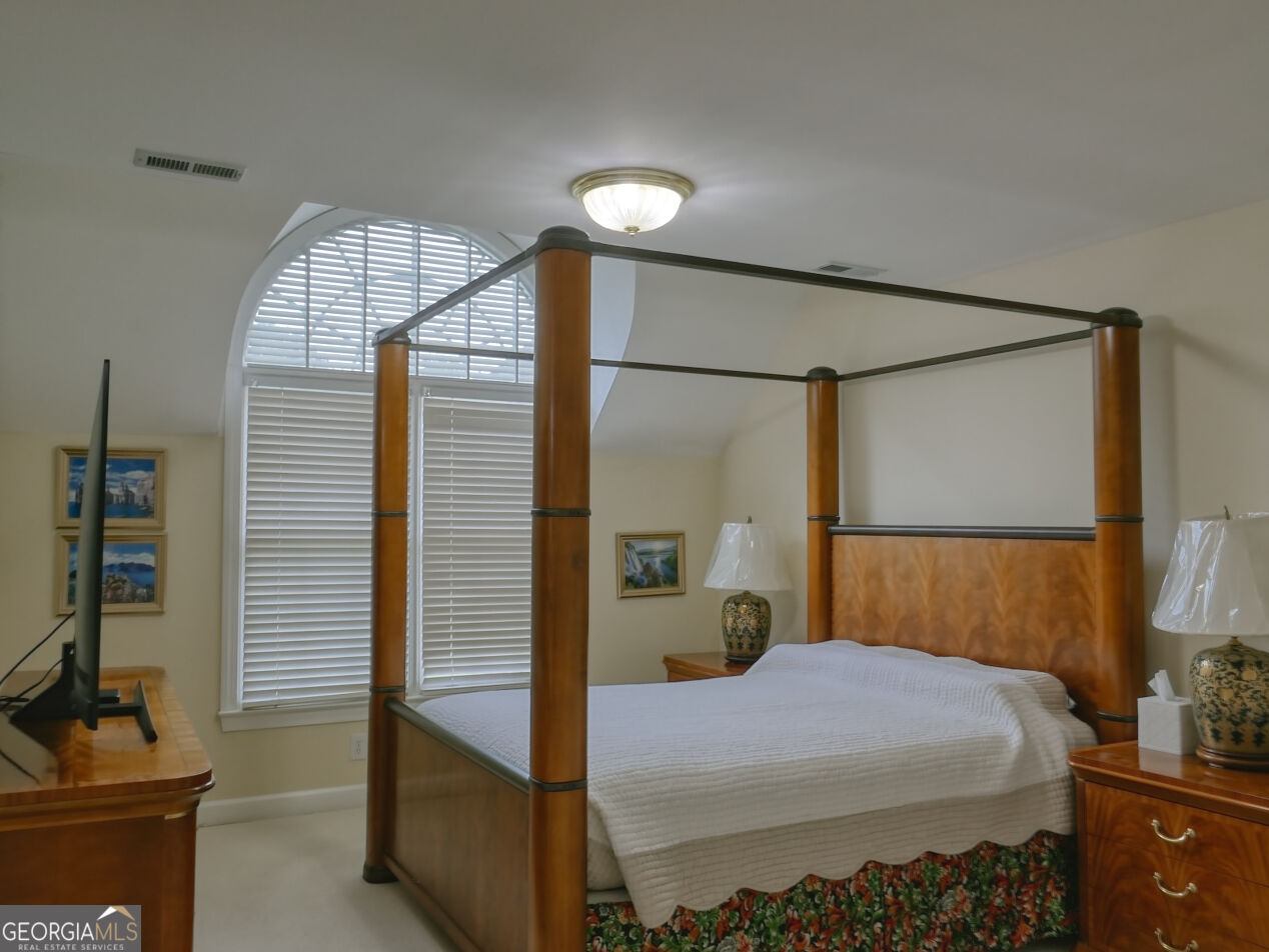 117 Congressional Court Property Photo 35