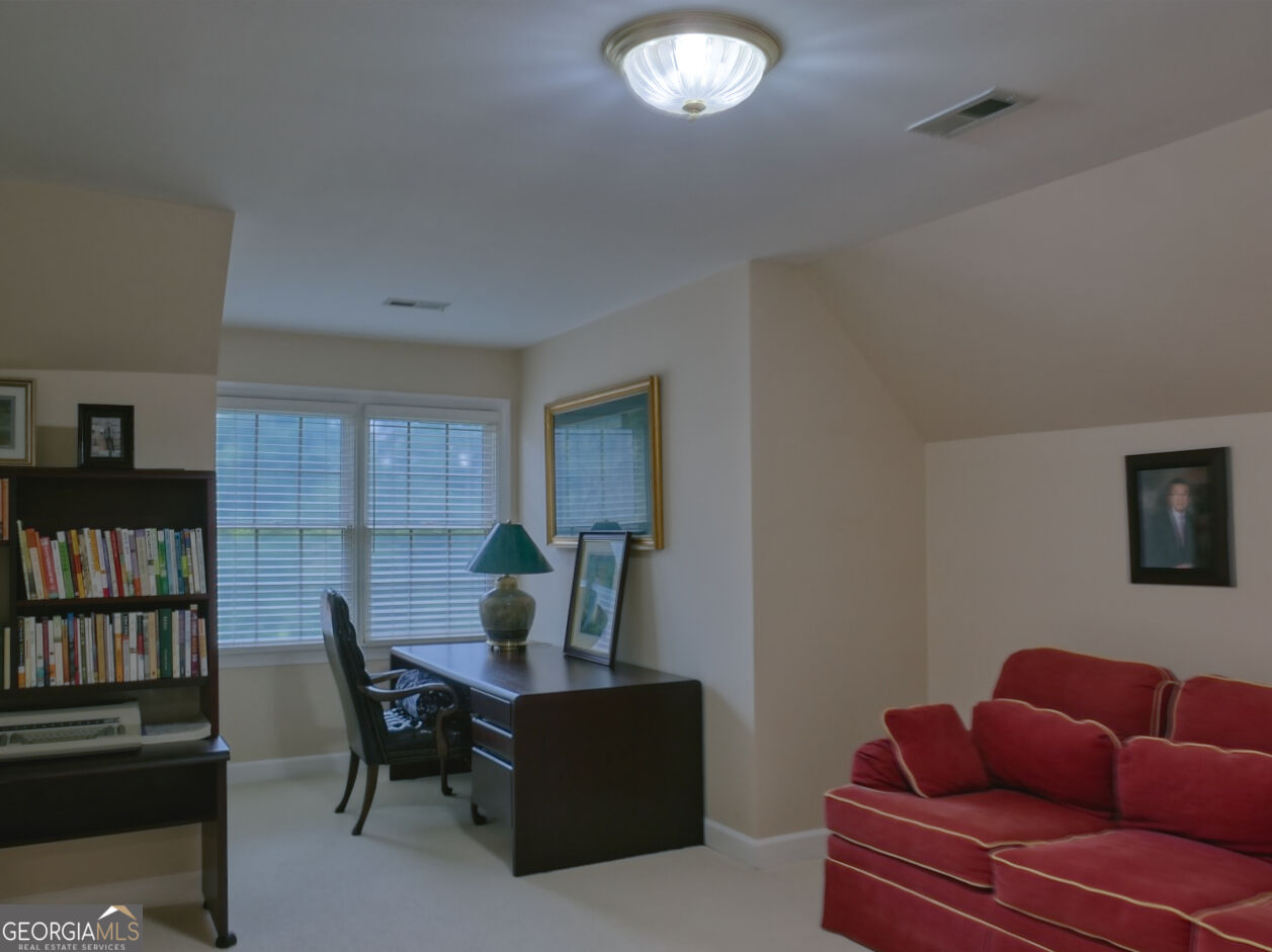 117 Congressional Court Property Photo 38
