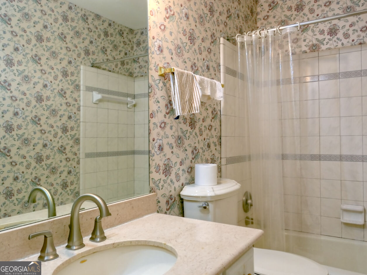 117 Congressional Court Property Photo 49
