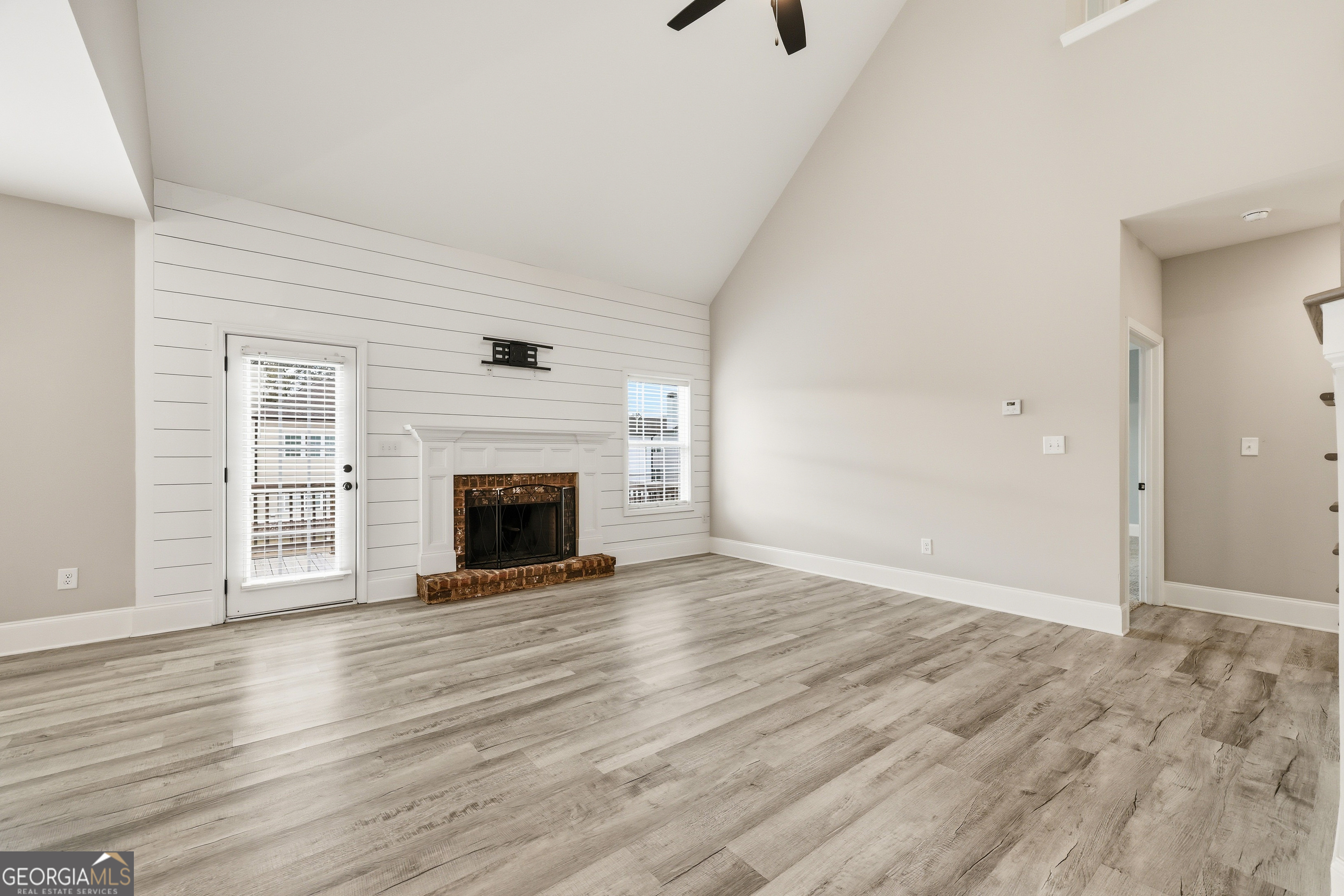 1810 Willow Creek Drive Property Photo 21