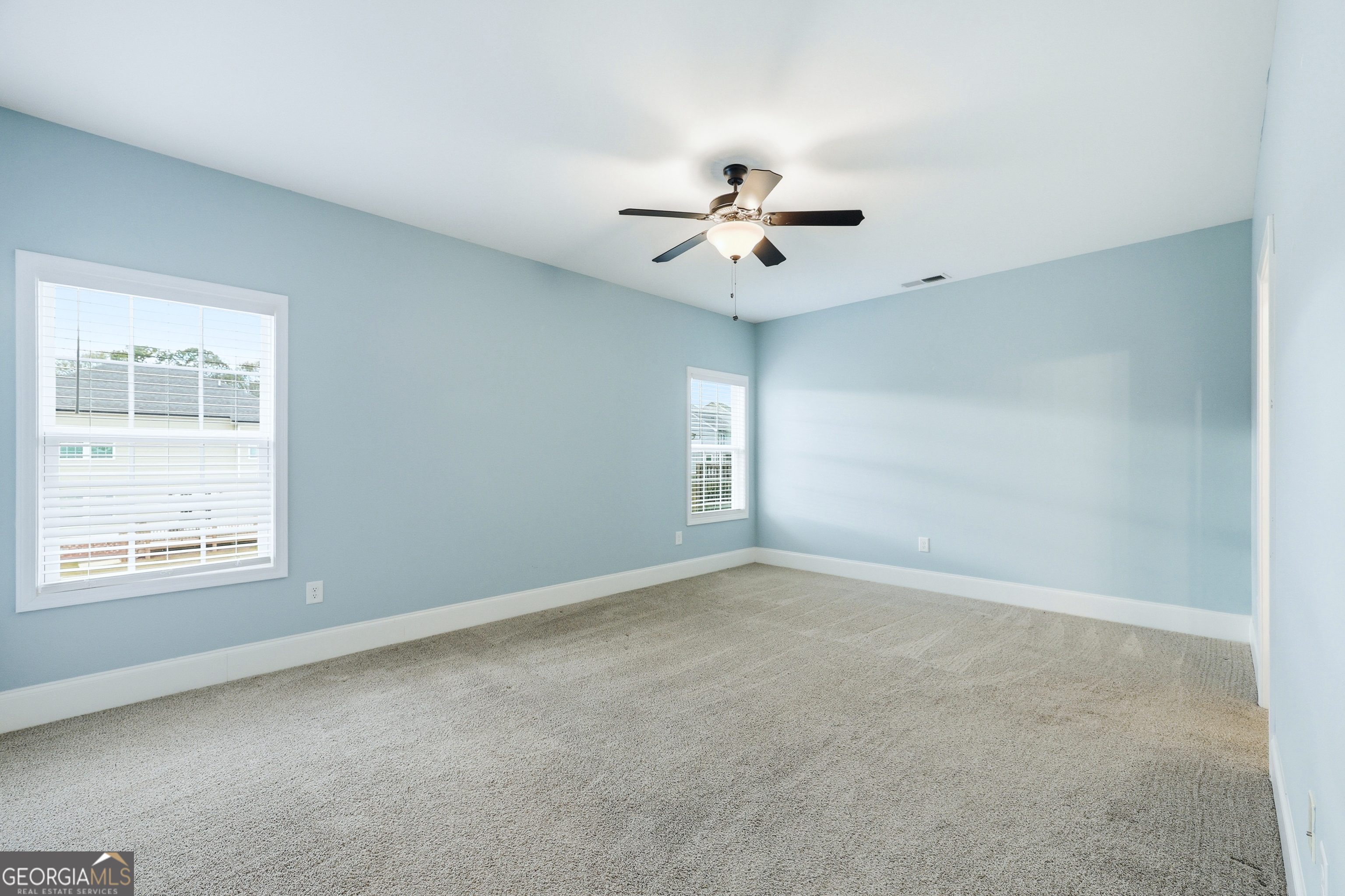 1810 Willow Creek Drive Property Photo 34