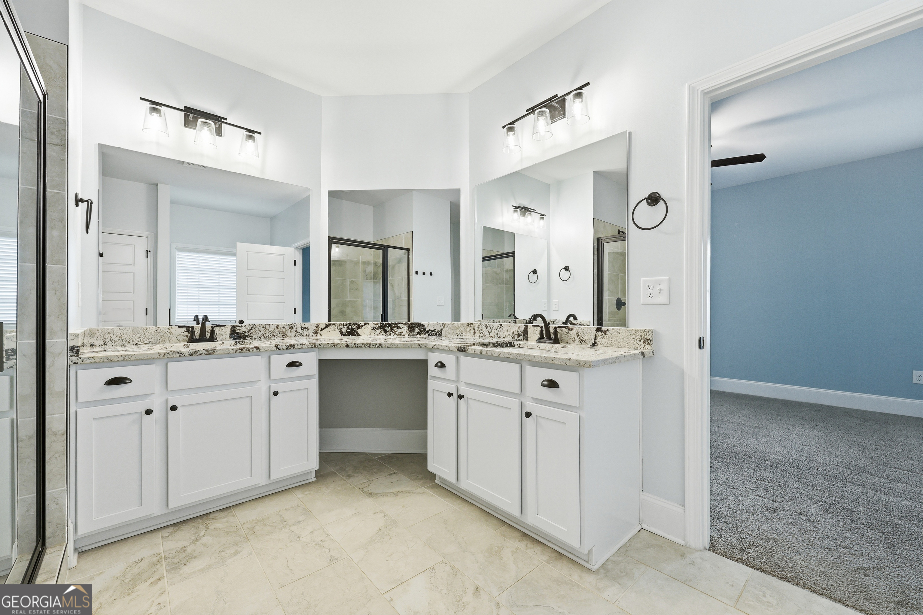 1810 Willow Creek Drive Property Photo 35