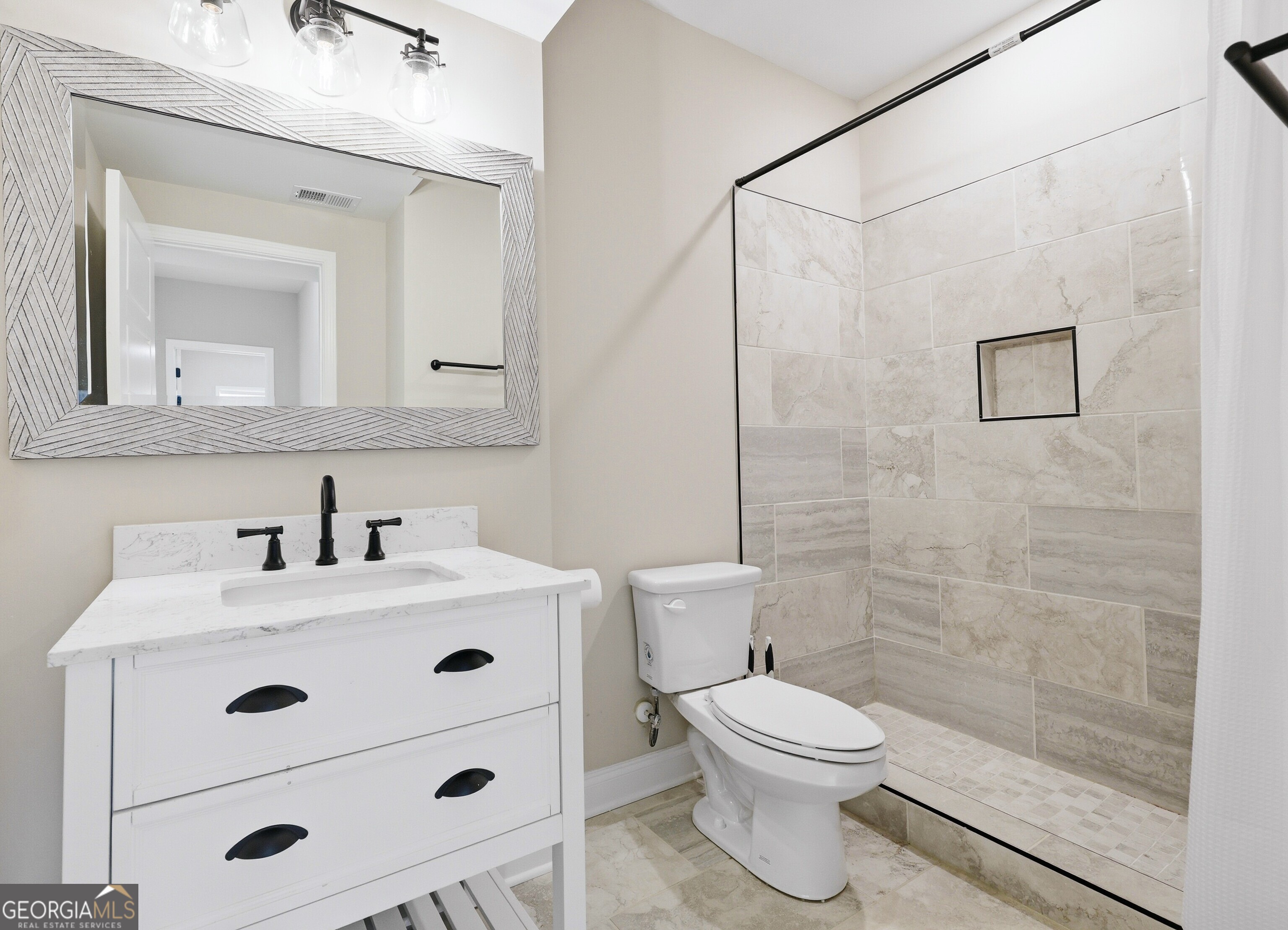 1810 Willow Creek Drive Property Photo 46