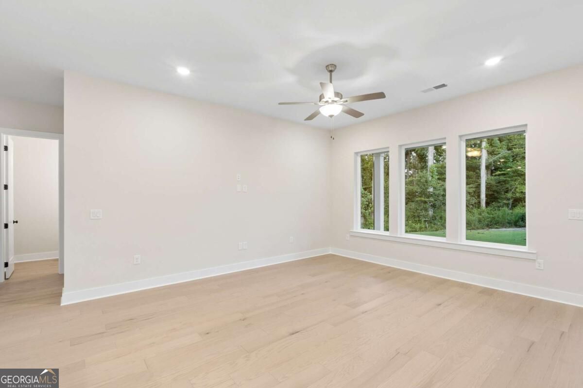 4665 Beechnut Circle Property Photo 9