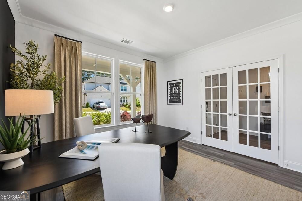 465 Kennington Walk Property Photo 10
