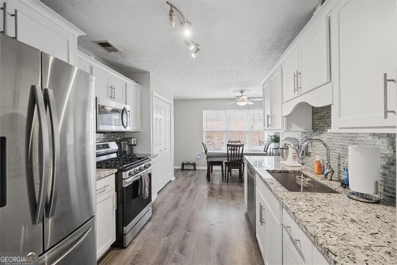 2707 Abbotts Glen Place Nw Property Photo 15