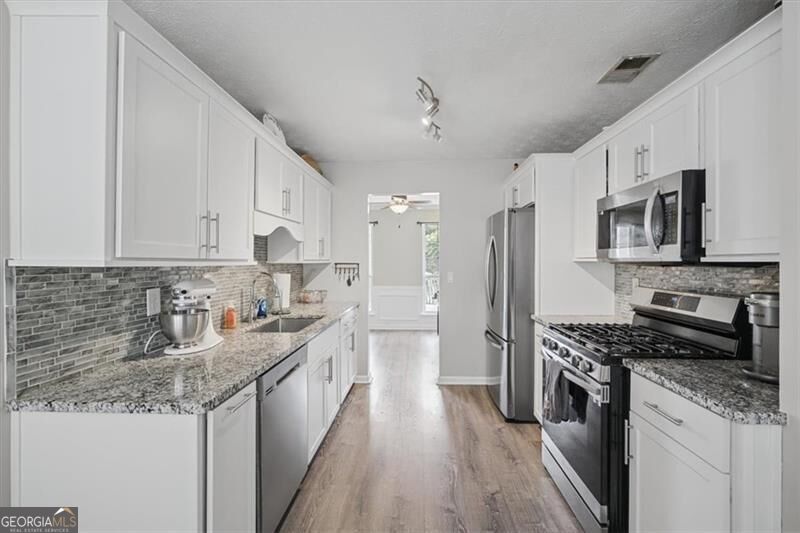 2707 Abbotts Glen Place Nw Property Photo 16