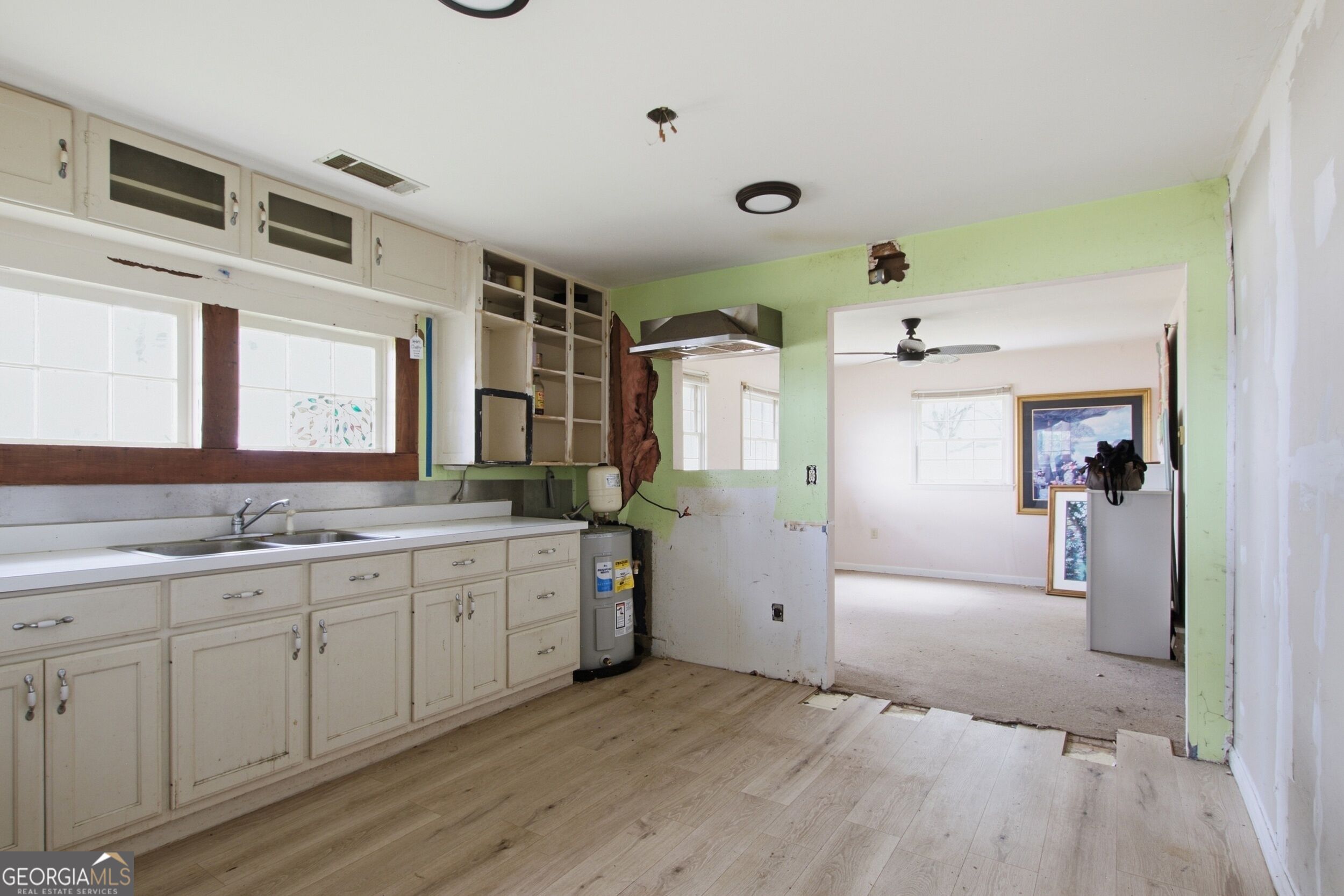 1288 Rose Lane Property Photo 4