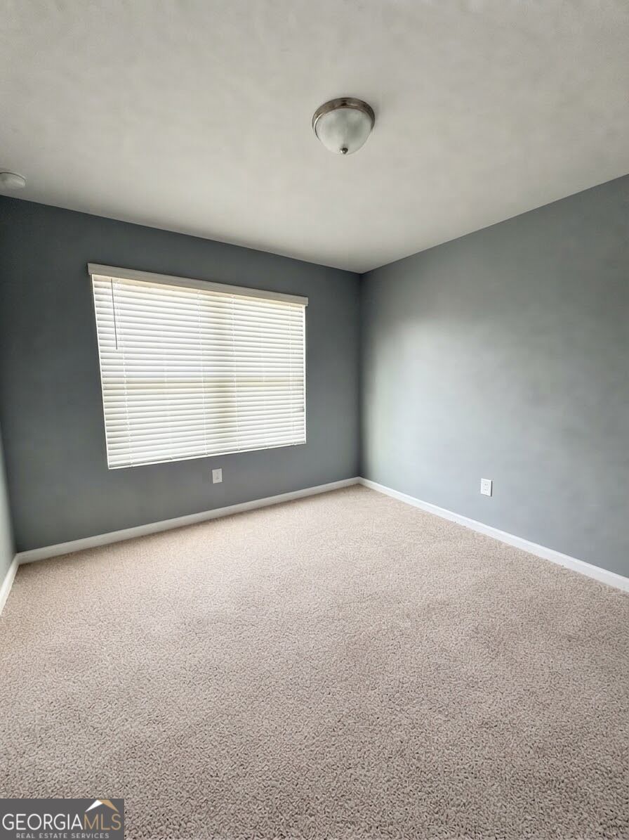 152 Swindon Drive Property Photo 9