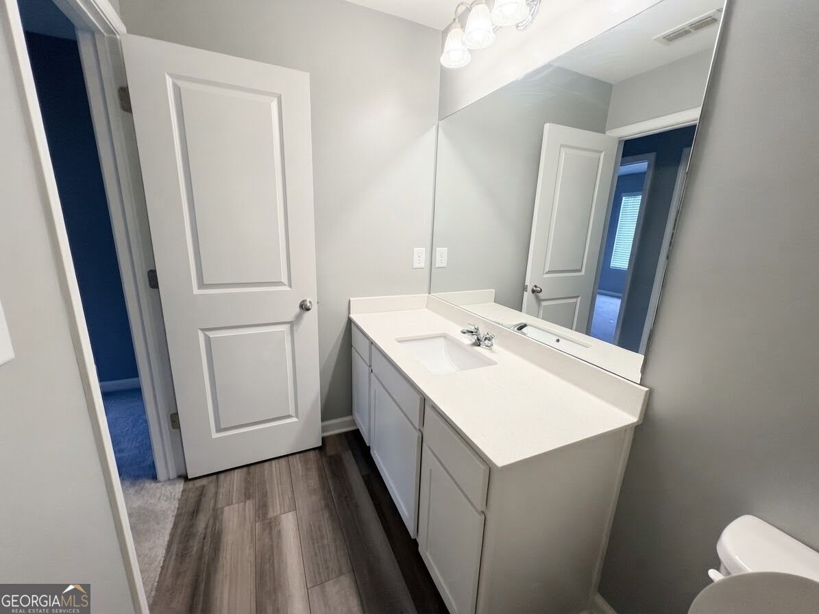 152 Swindon Drive Property Photo 10
