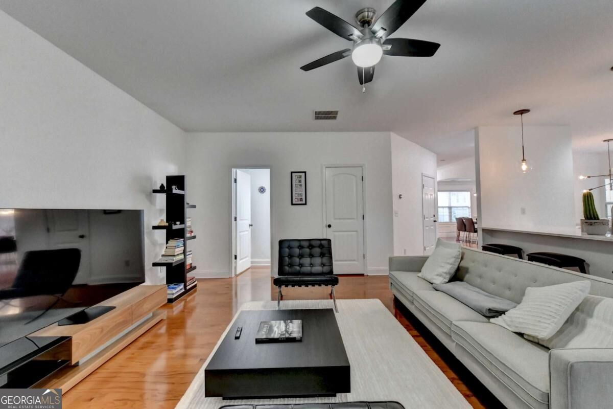 5247 Blossom Brook Drive Property Photo 6