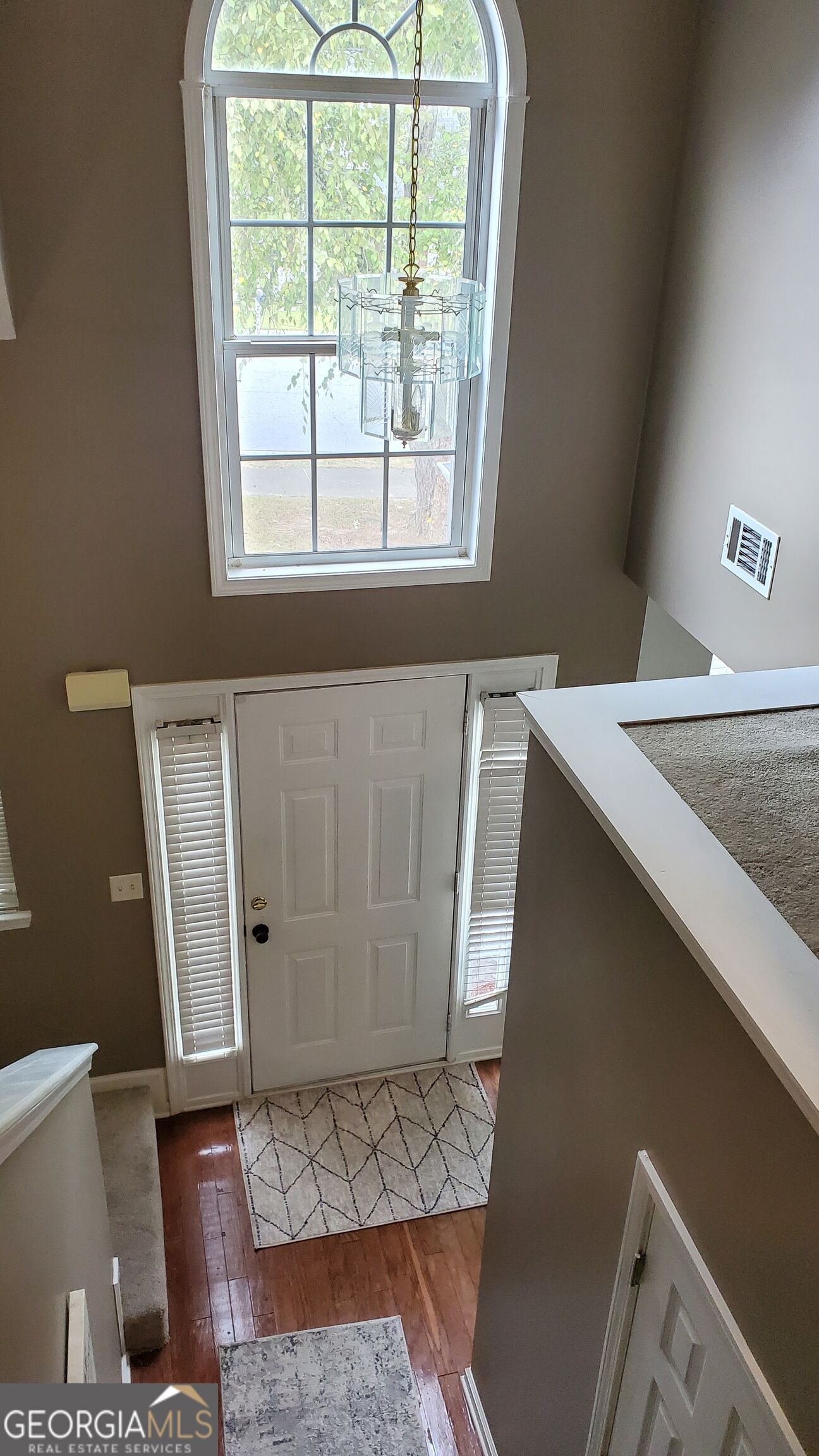 325 Buffington Drive Property Photo 4