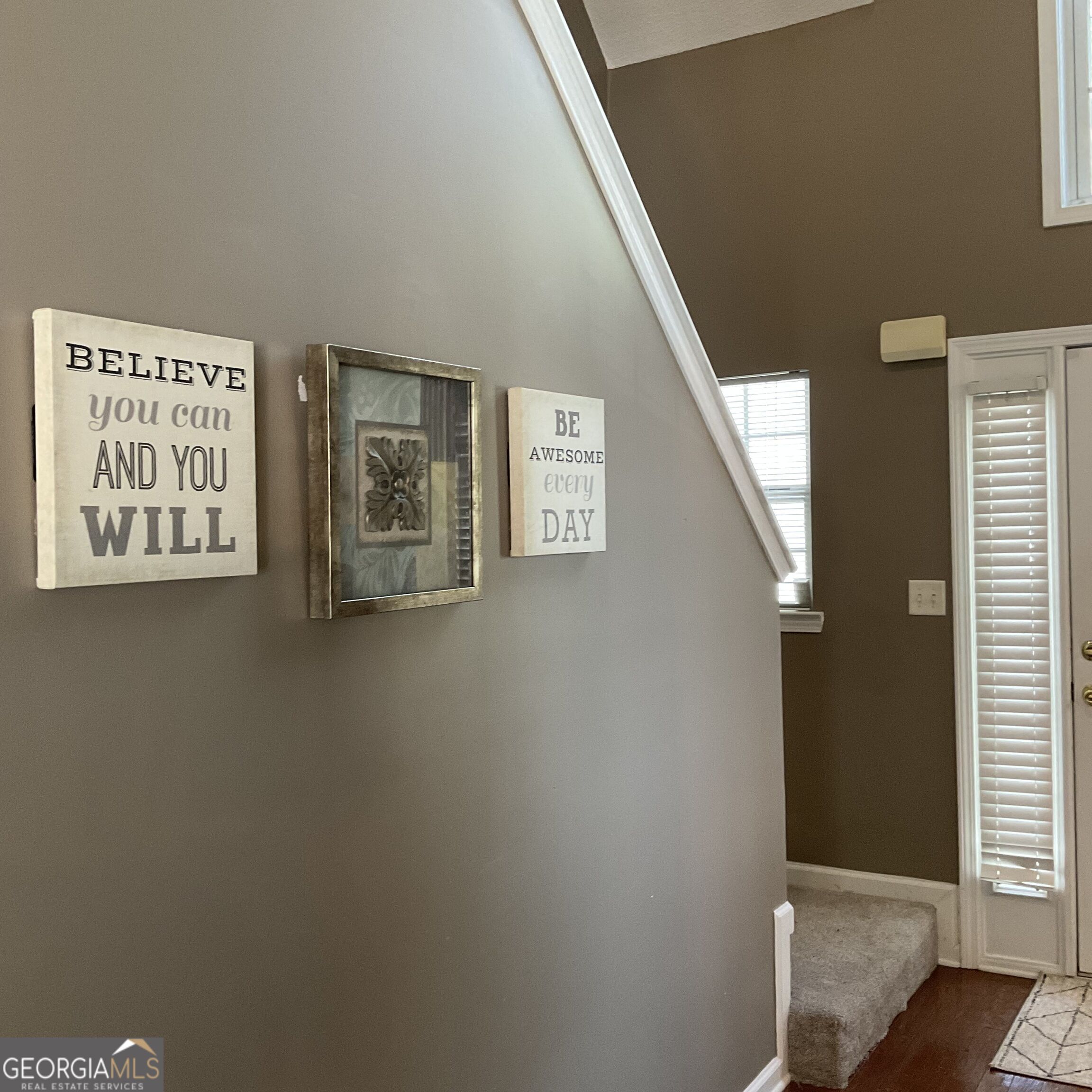 325 Buffington Drive Property Photo 6