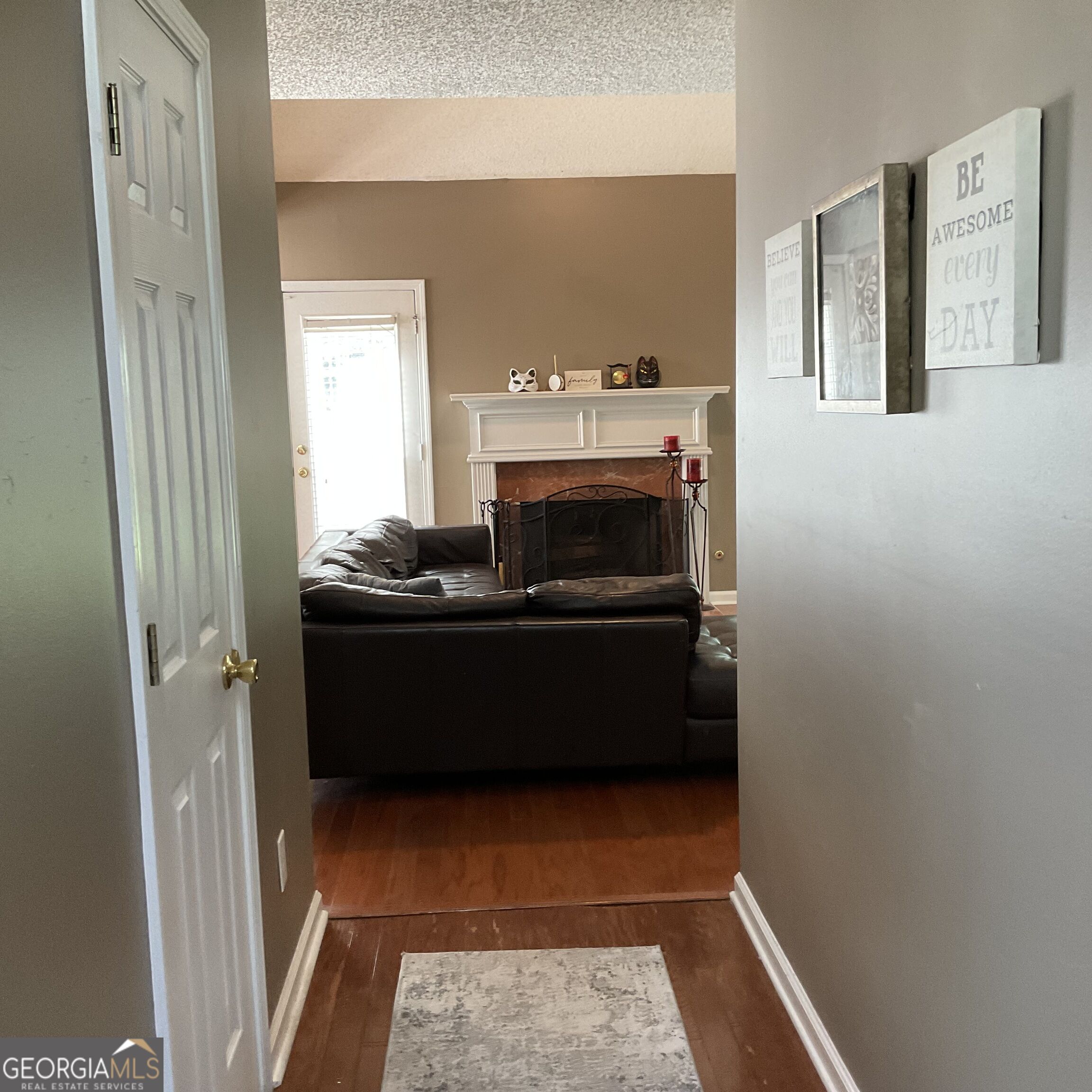325 Buffington Drive Property Photo 7