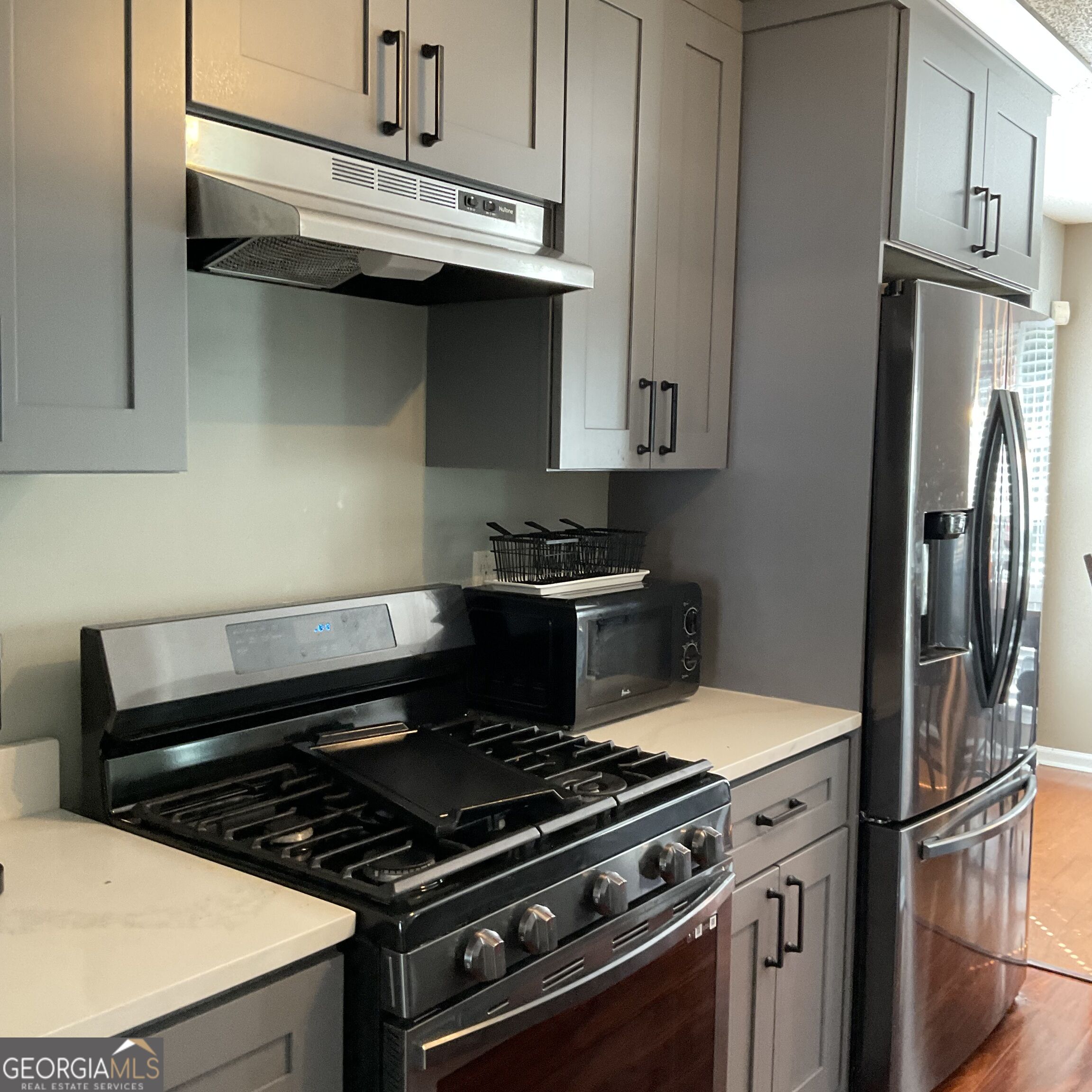 325 Buffington Drive Property Photo 13